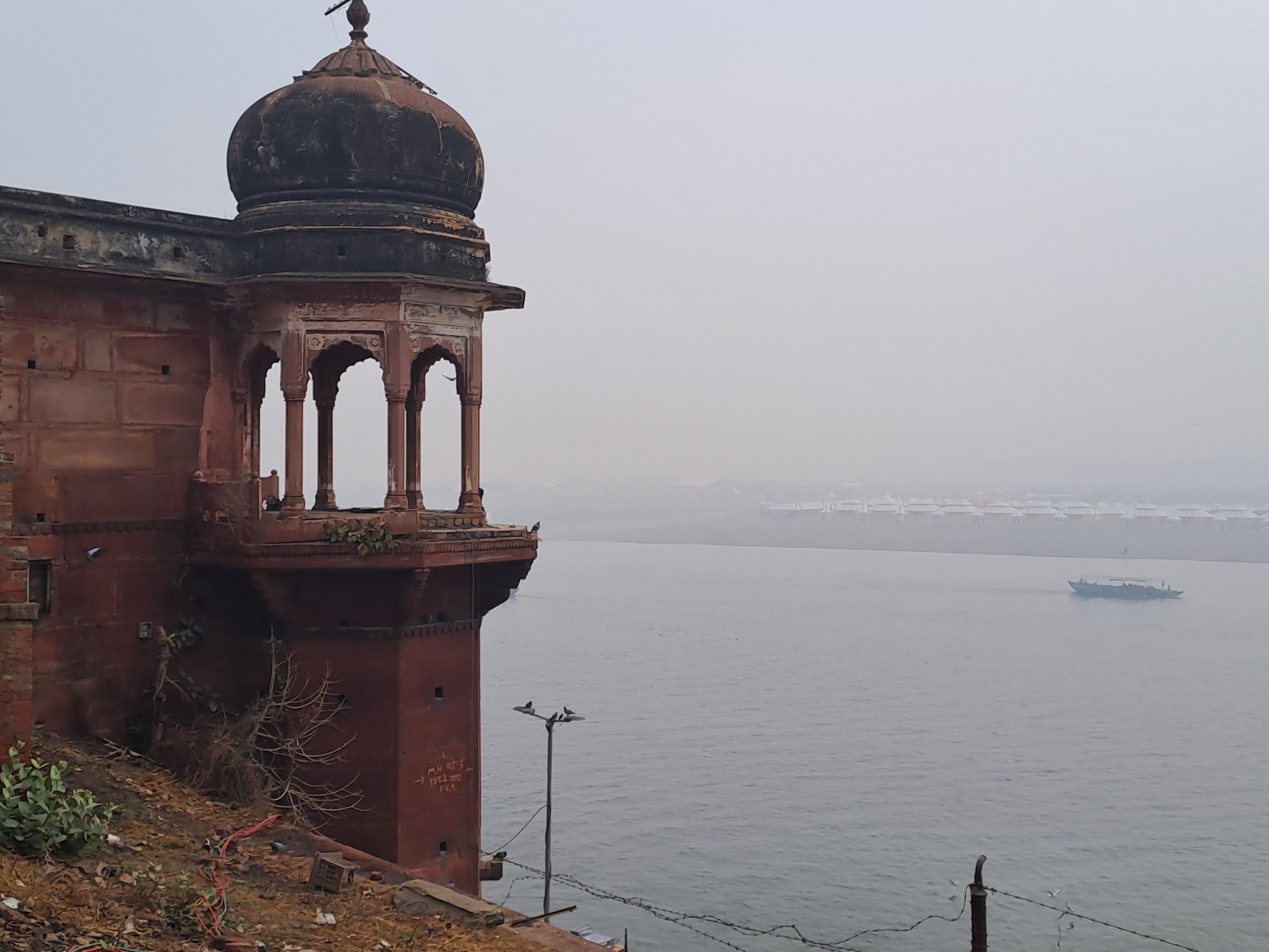 Varanasi Morning Ganges Boat Excursion & Arti Ritual