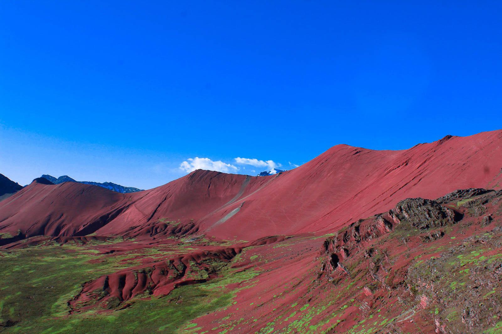 Rainbow Mountain ATV tour — riding a quad bike to Vinicunca near Cusco — image 3