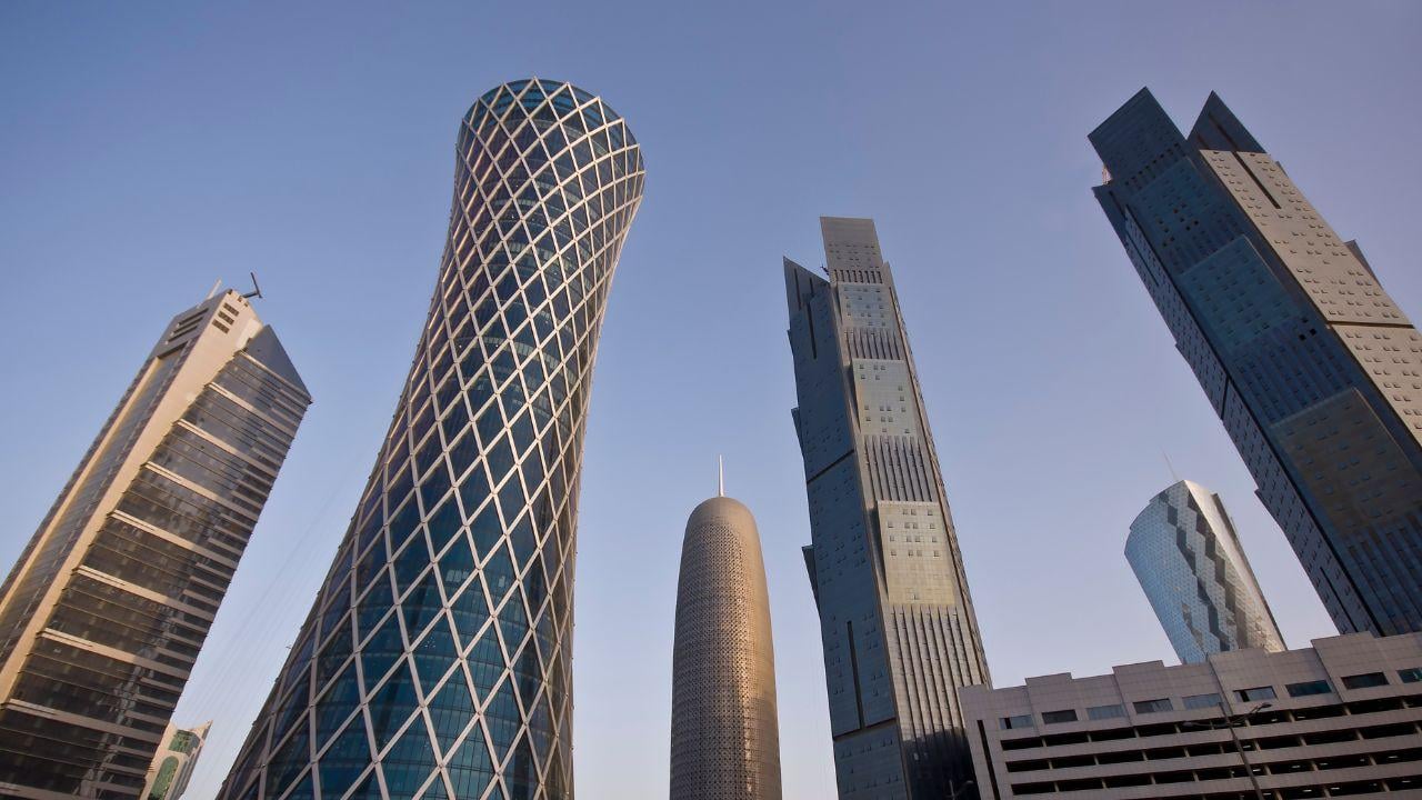 Doha Private Luxury SUV Heritage & Skyline Tour