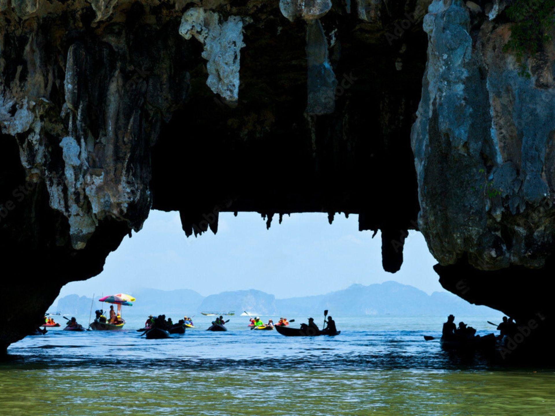 James Bond Island Canoe & Sunset Yacht Dinner – Phang Nga Bay