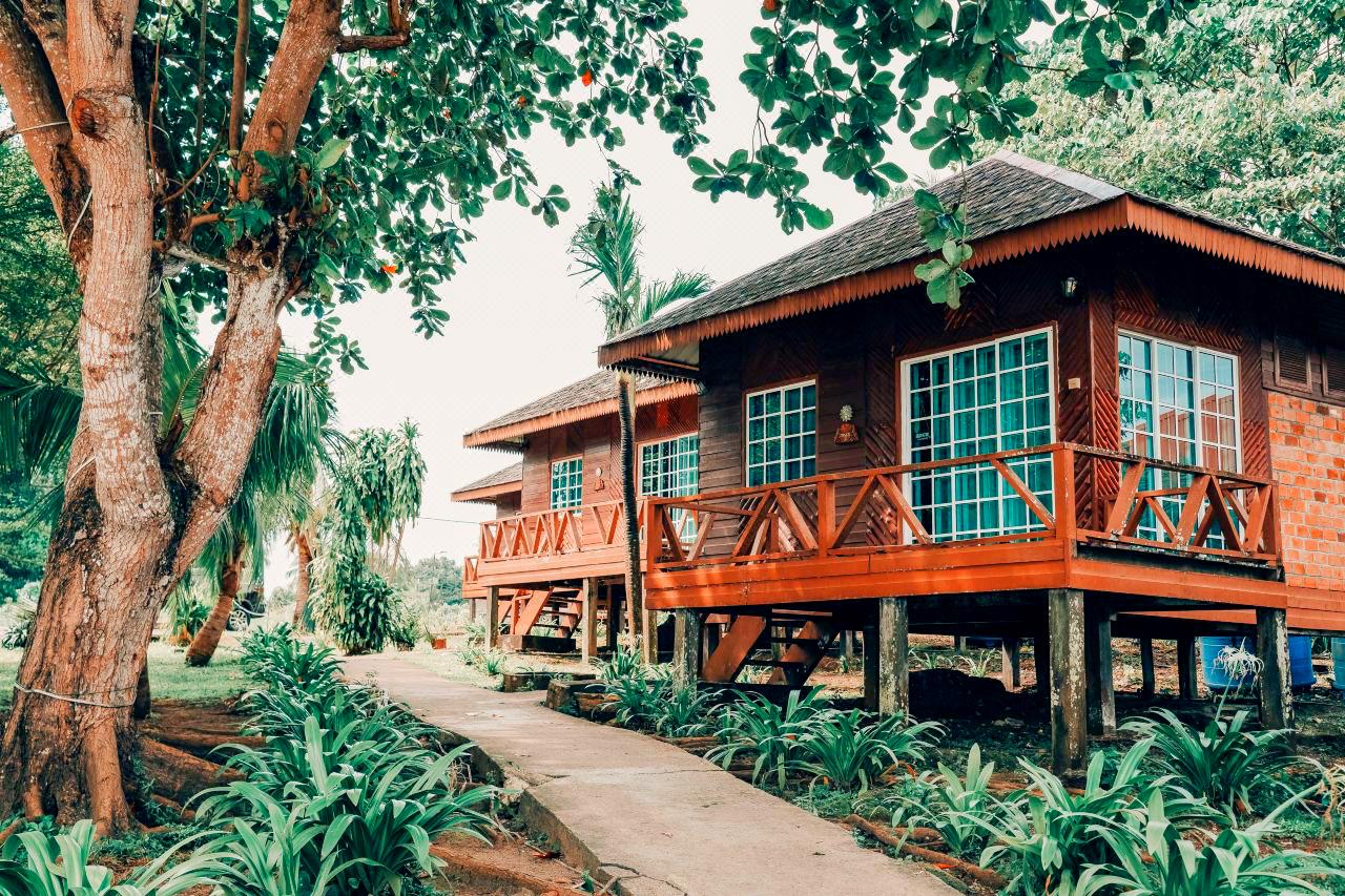 Semporna Multi-Day Island Hopping with Resort & Meals