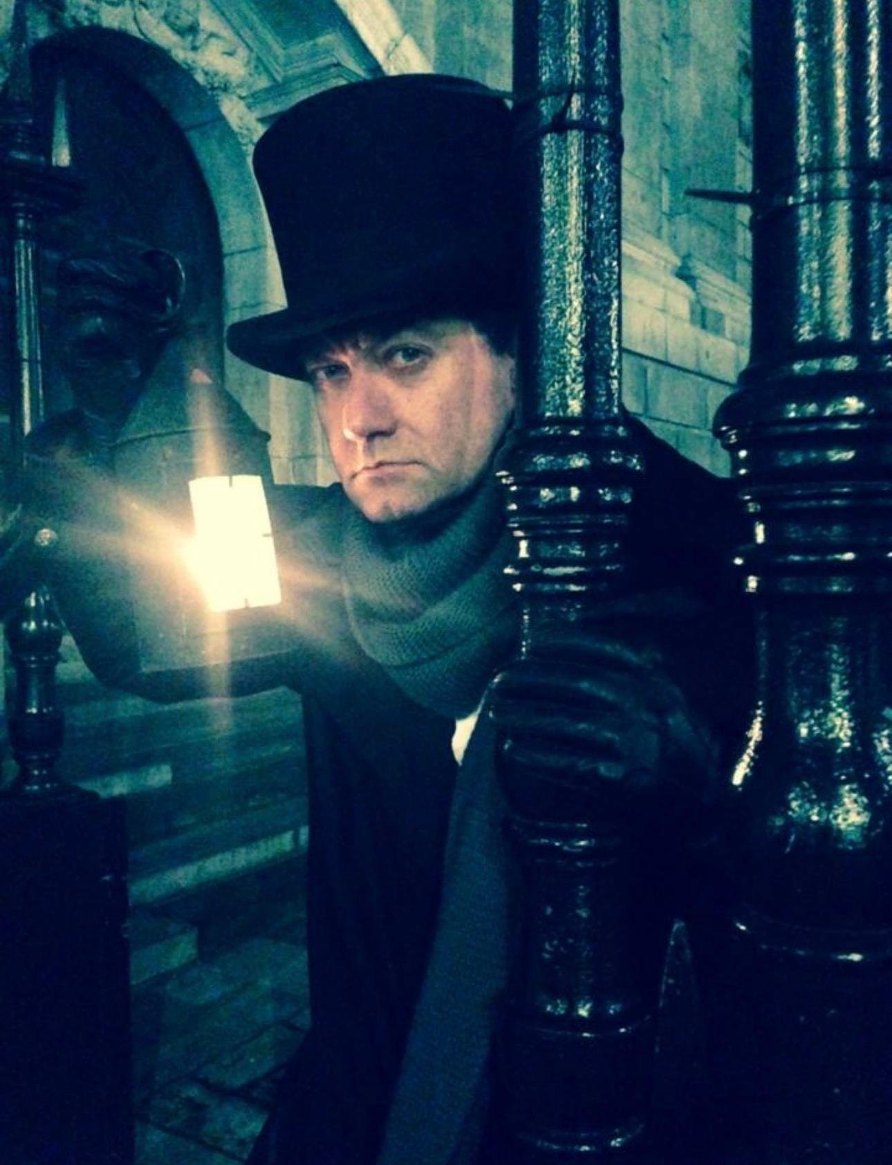 Jack the Ripper Pub Tour: Victorian Taverns & Murder Tales