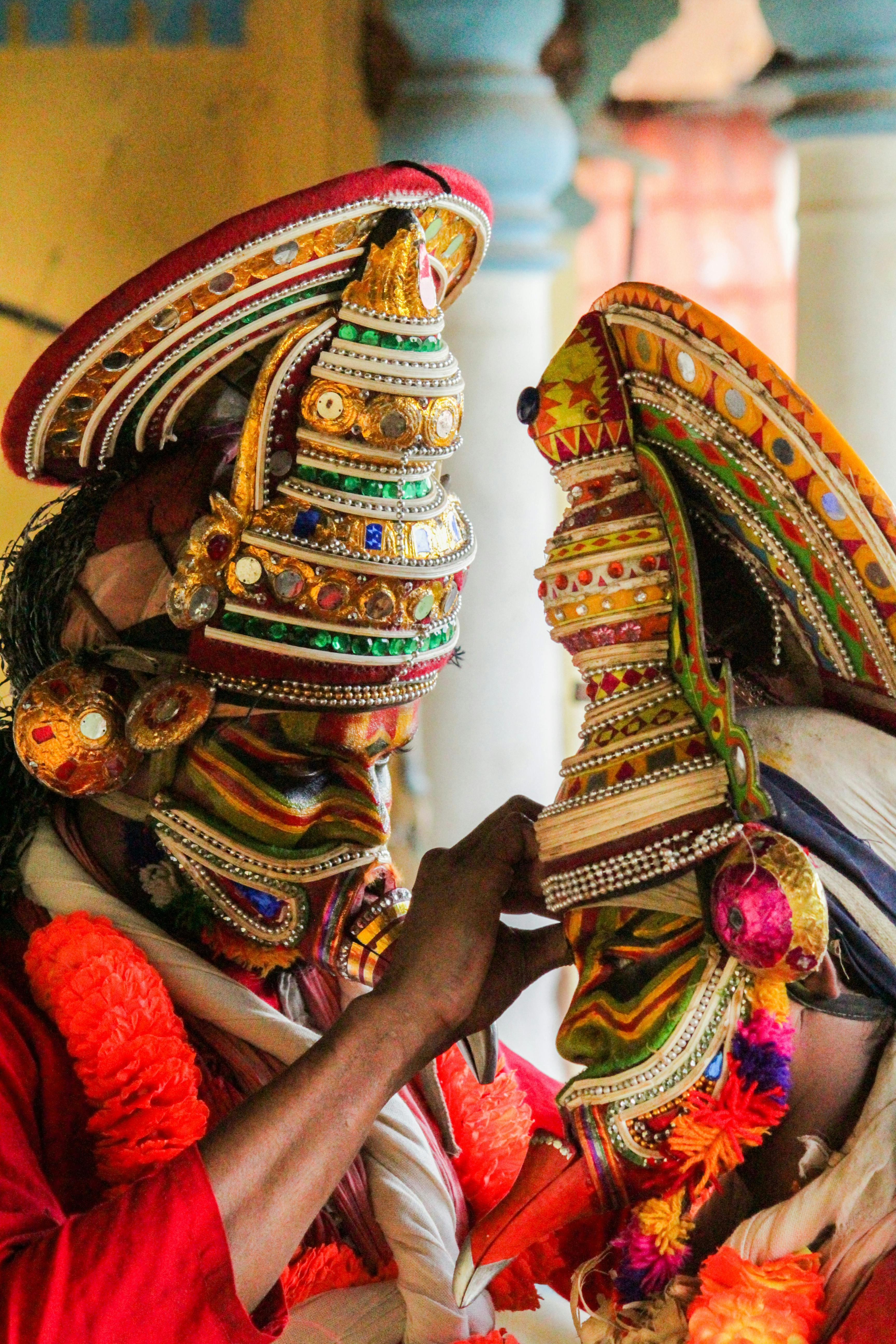 Kochi Evening Showcase: Kathakali, Theyyam, and Kalaripayattu