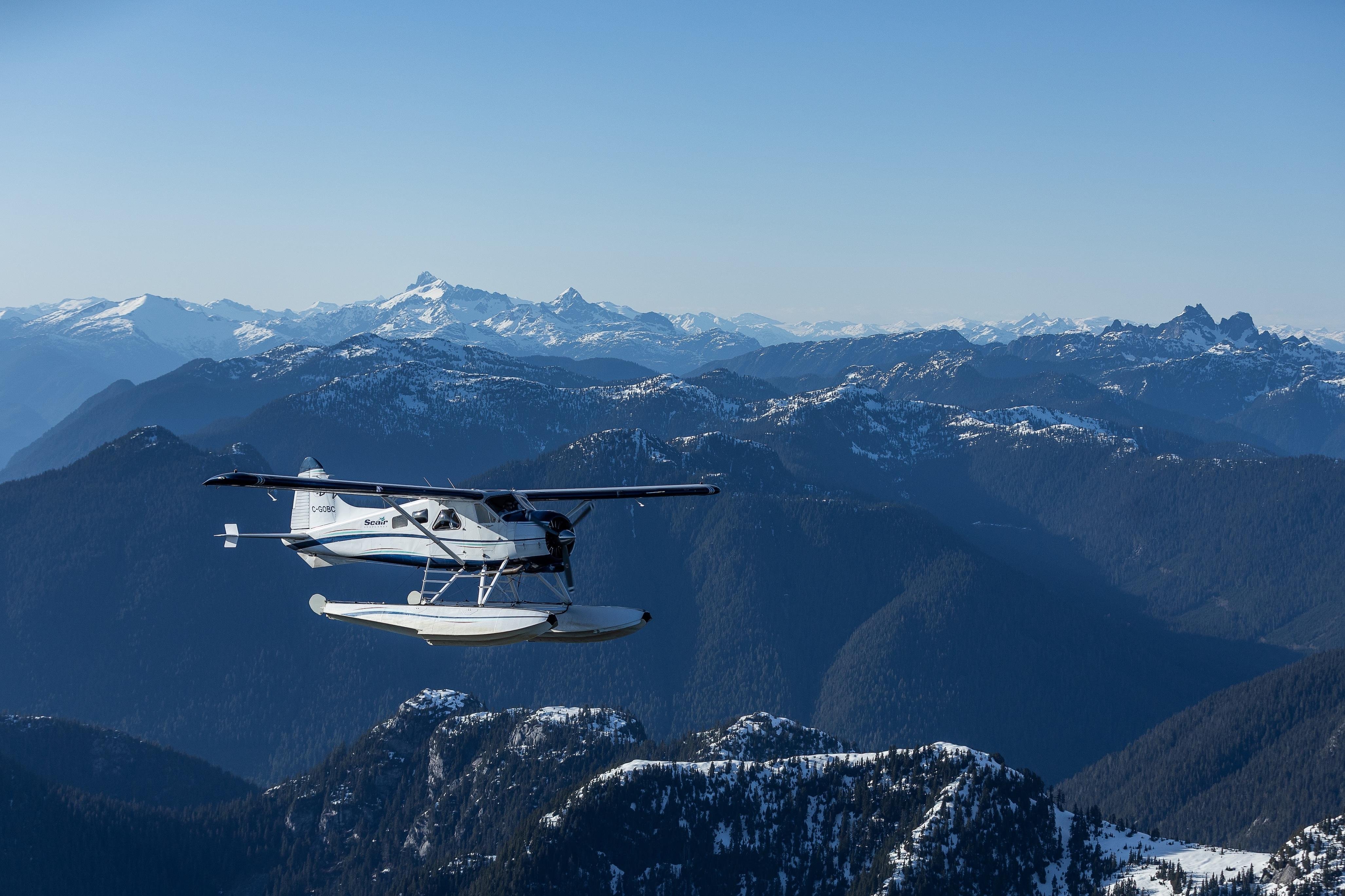 Coastal Mountain Seaplane Adventure from Vancouver
