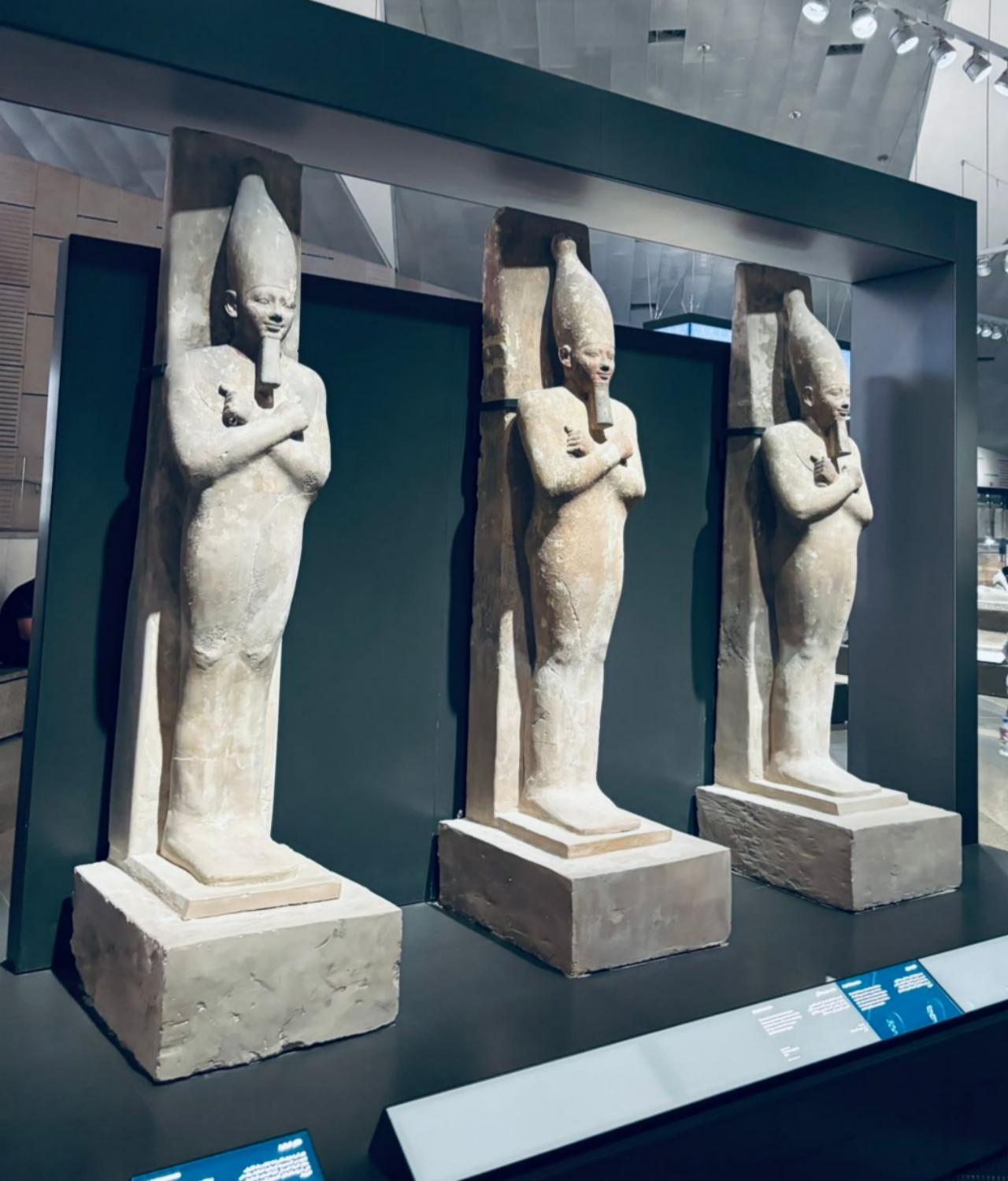 Cairo & Pyramids Day Trip by Flight from Hurghada