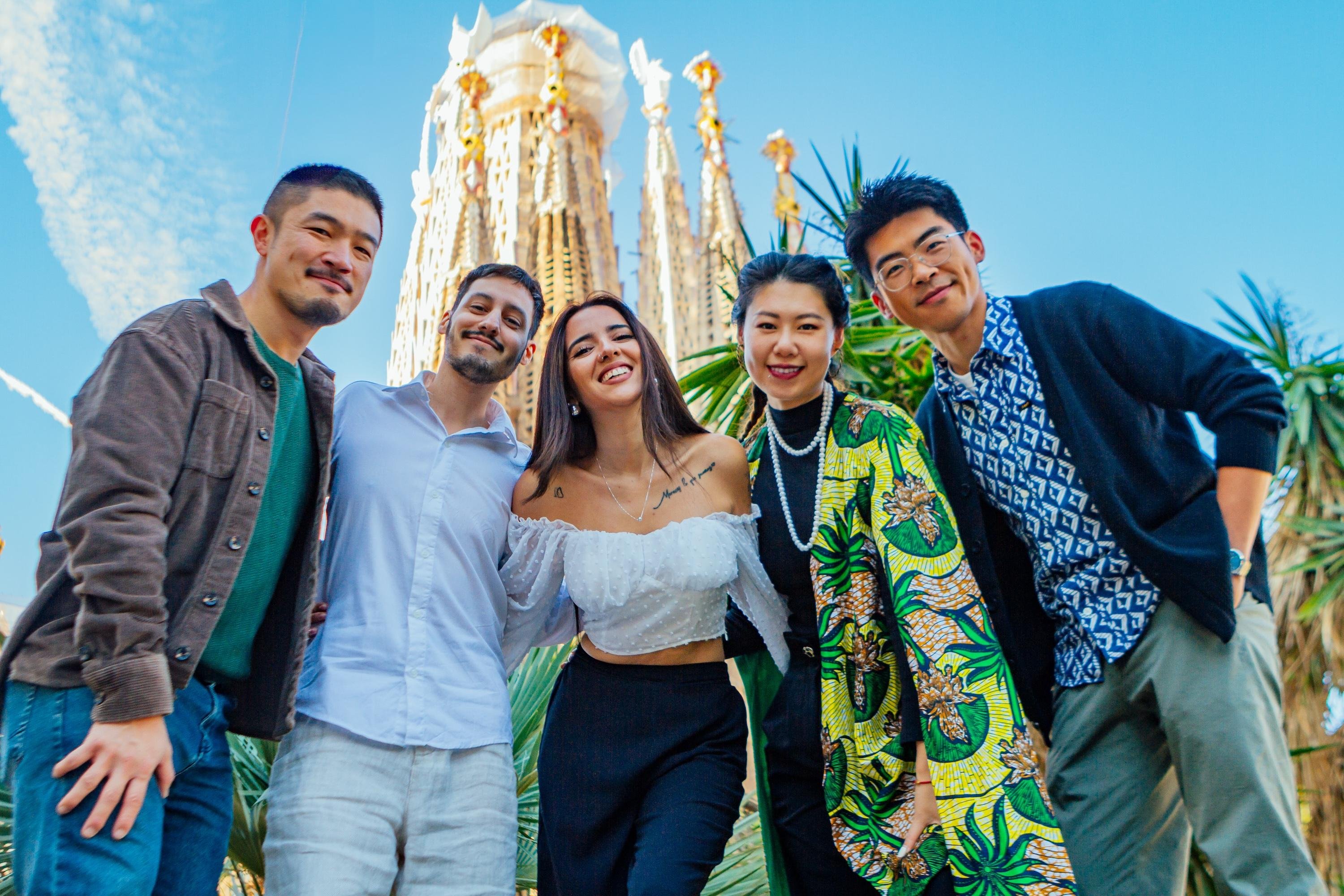 Sagrada Familia Guided Tour with Tower Access