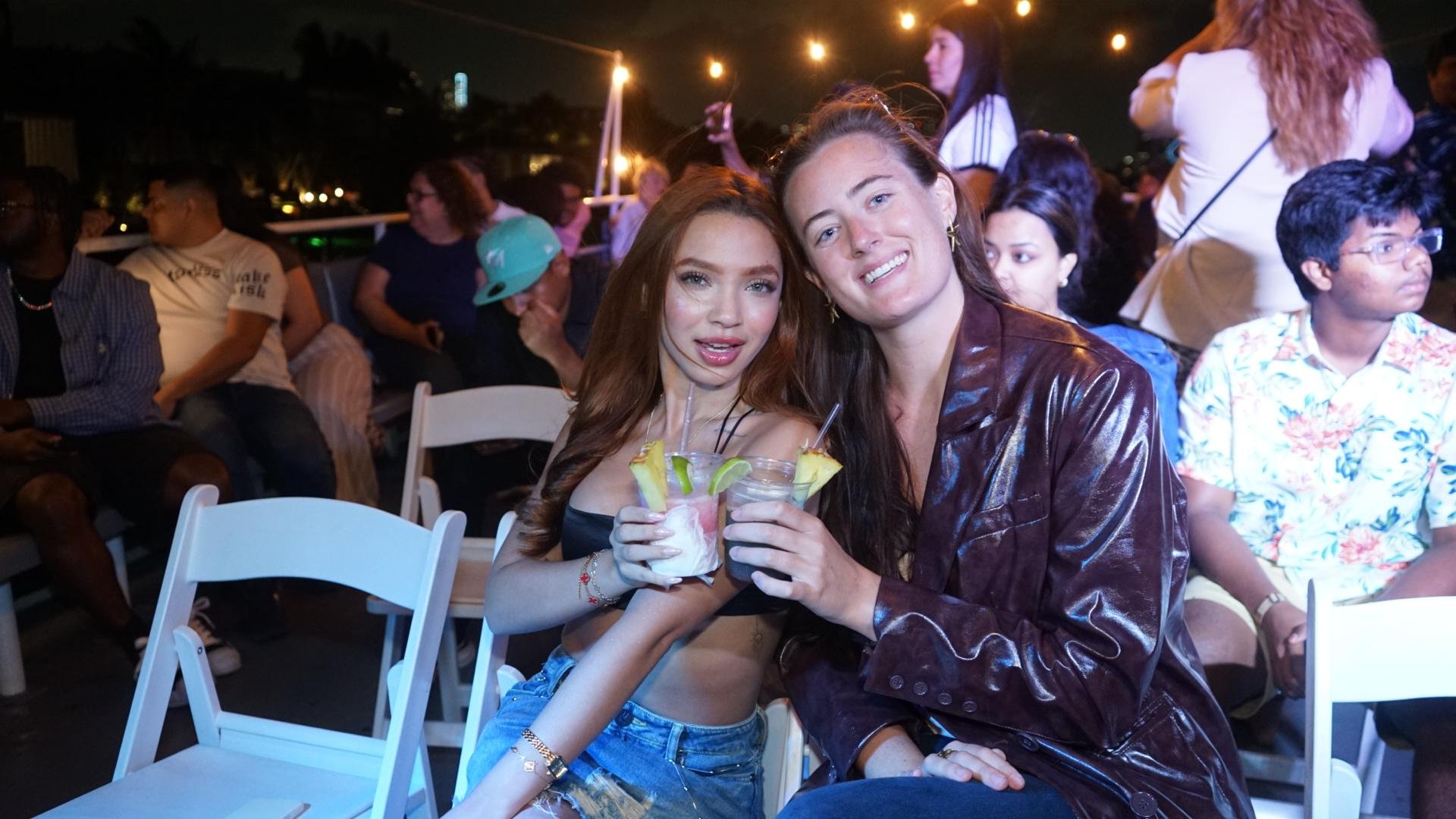Miami Night Skyline & Biscayne Bay Cruise with Open Bar