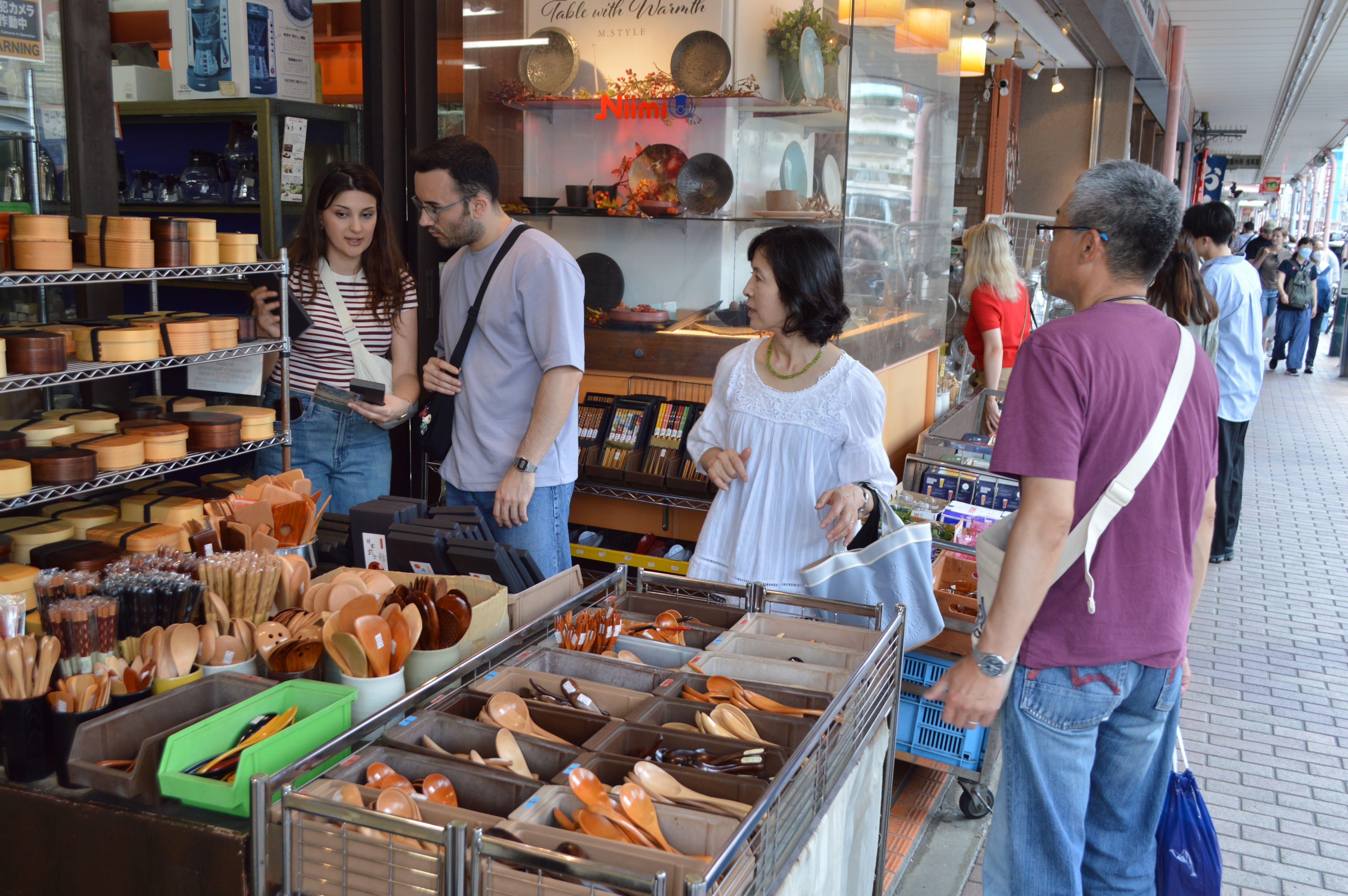 Kappabashi Kitchen Town & Japanese Knife Walking Tour