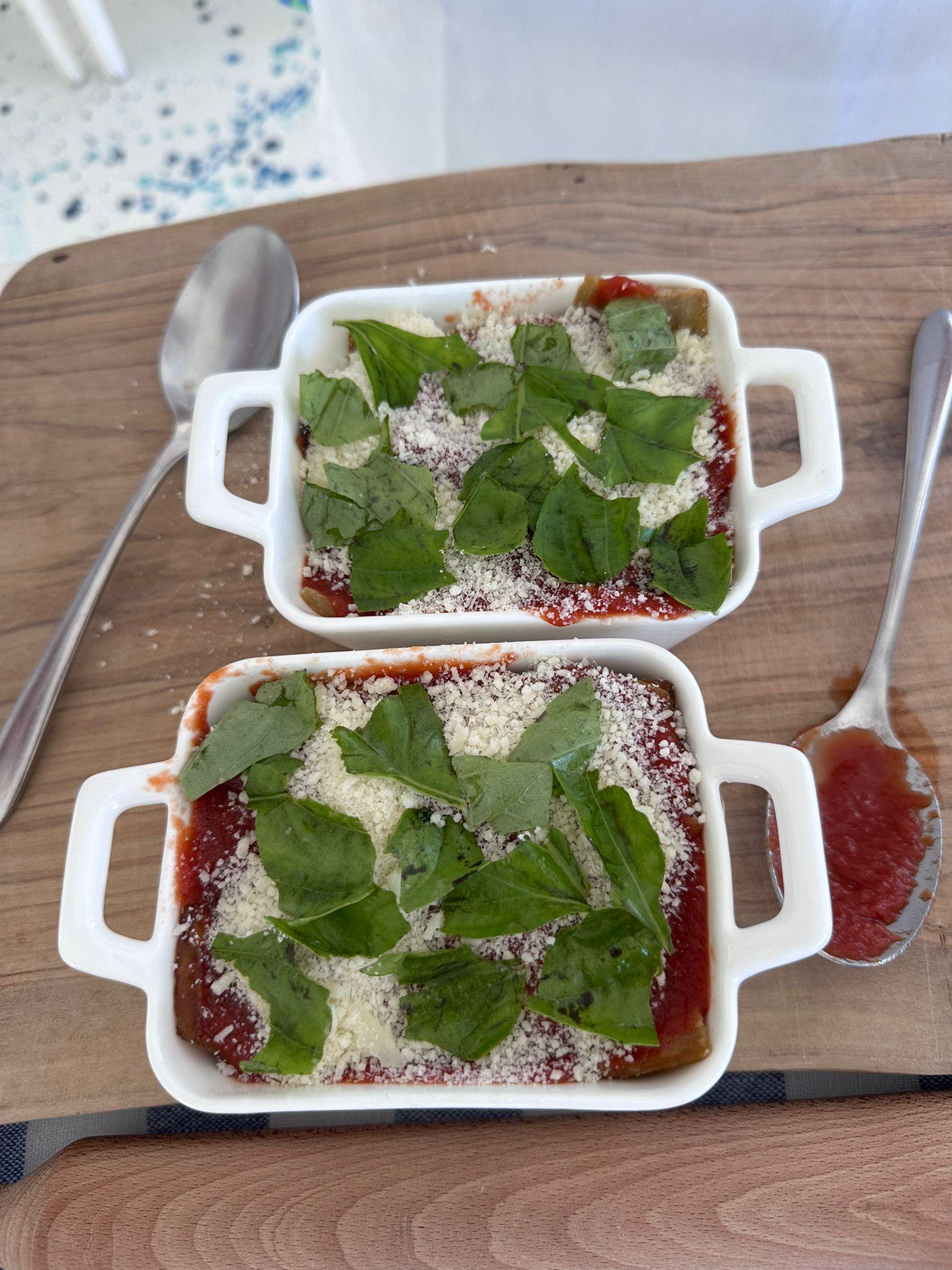 Capri Sea & Kitchen: Small-Group Boat Tour, Swim & Pasta Class
