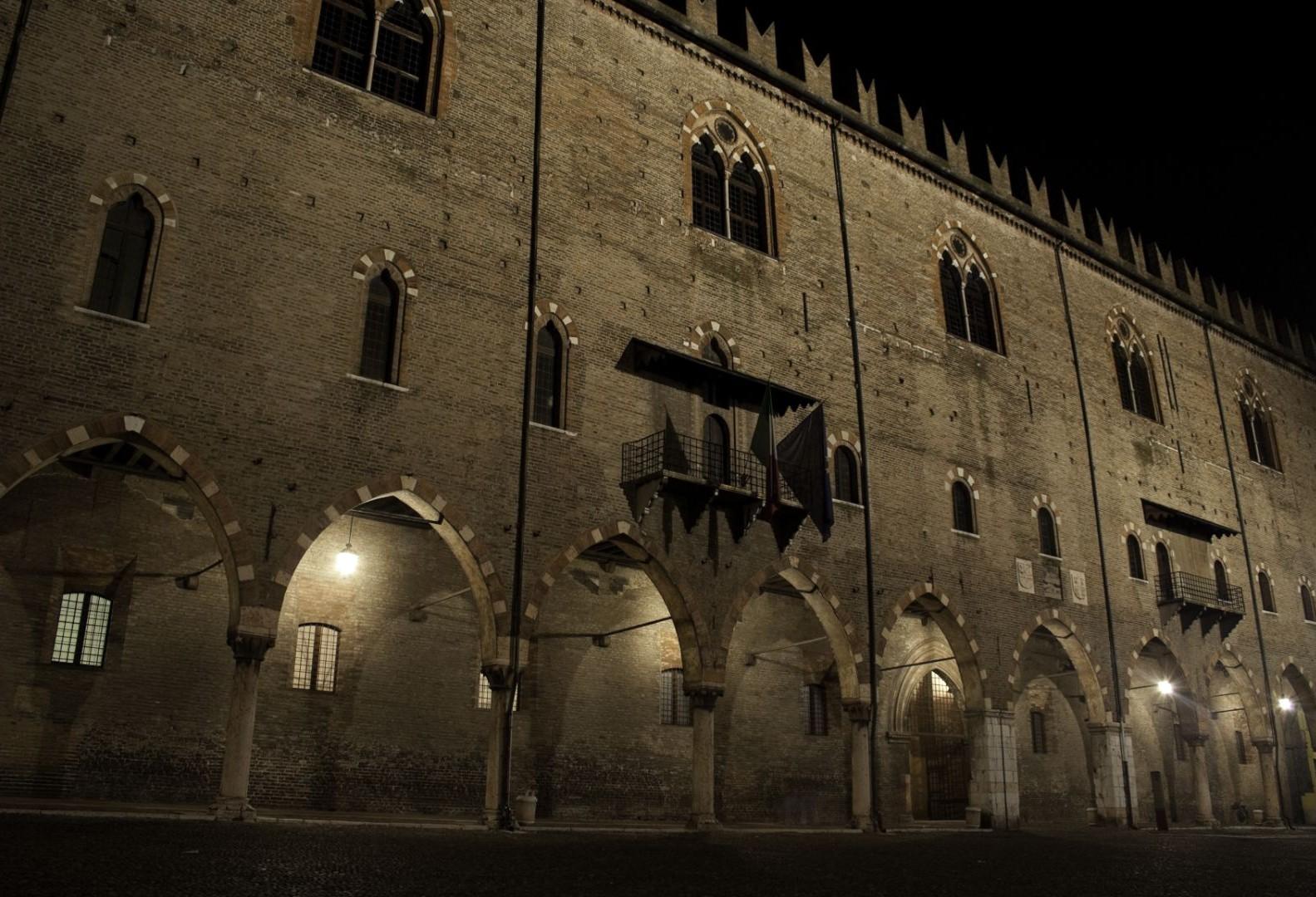Mantua's Dark Secrets: Magic, Murder & Witchcraft Walk