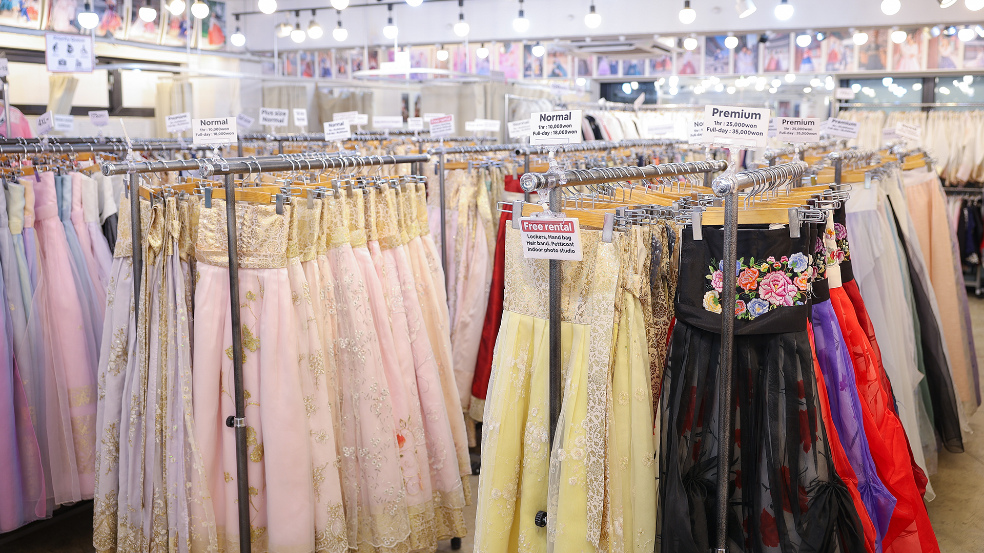 Seoul: Hanbok Rental with Gyeongbokgung Palace Entry — Seoul K-beauty experience photo 18