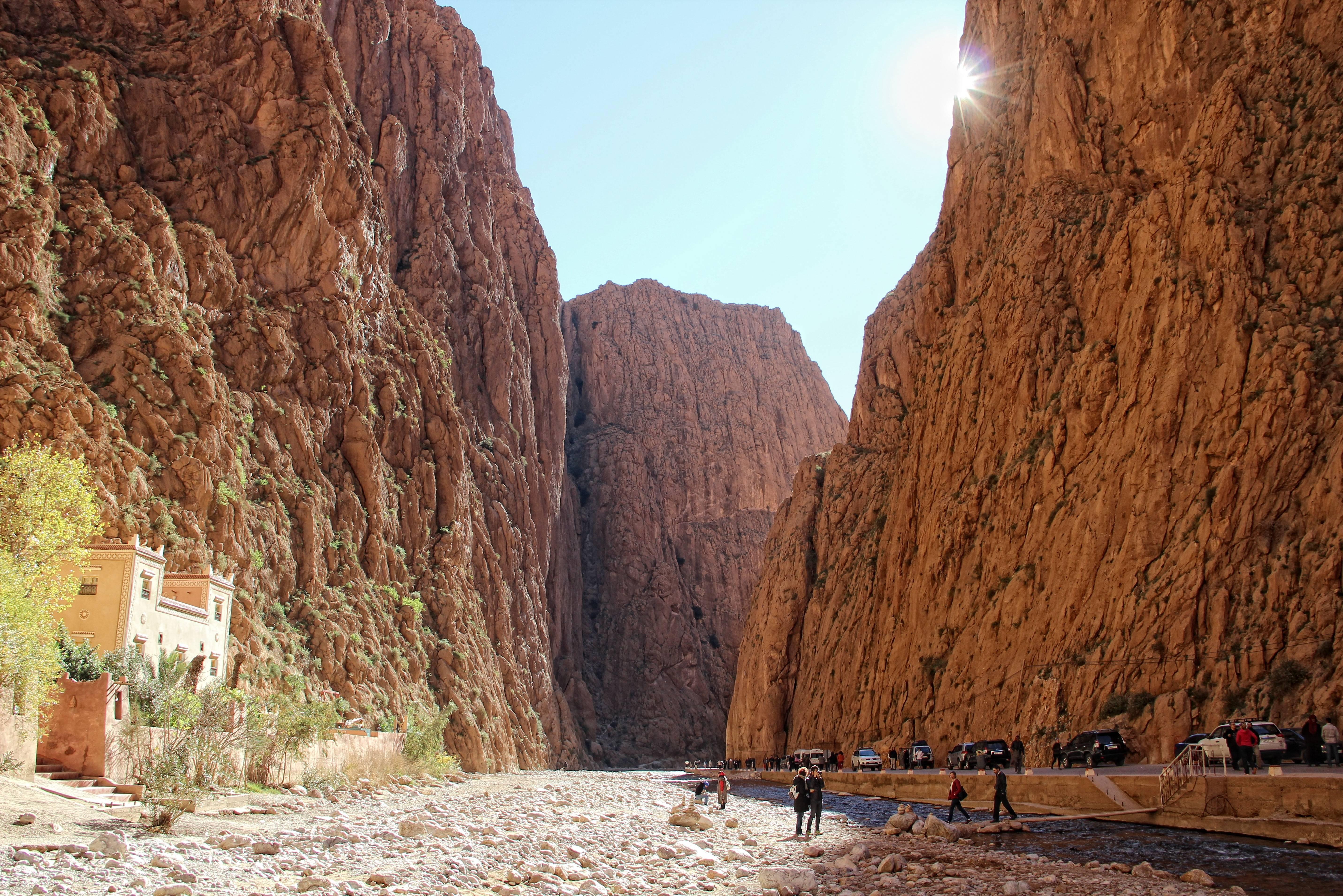 Marrakech to Merzouga: 3-Day Sahara Desert Adventure