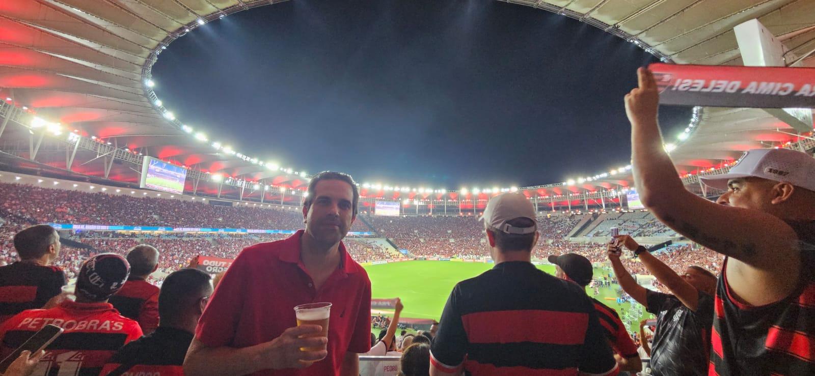 Rio de Janeiro: Live Football Match Experience at Maracanã Stadium