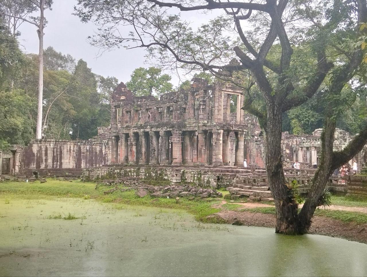 Siem Reap: 3-Day Private Temples & Floating Village Adventure