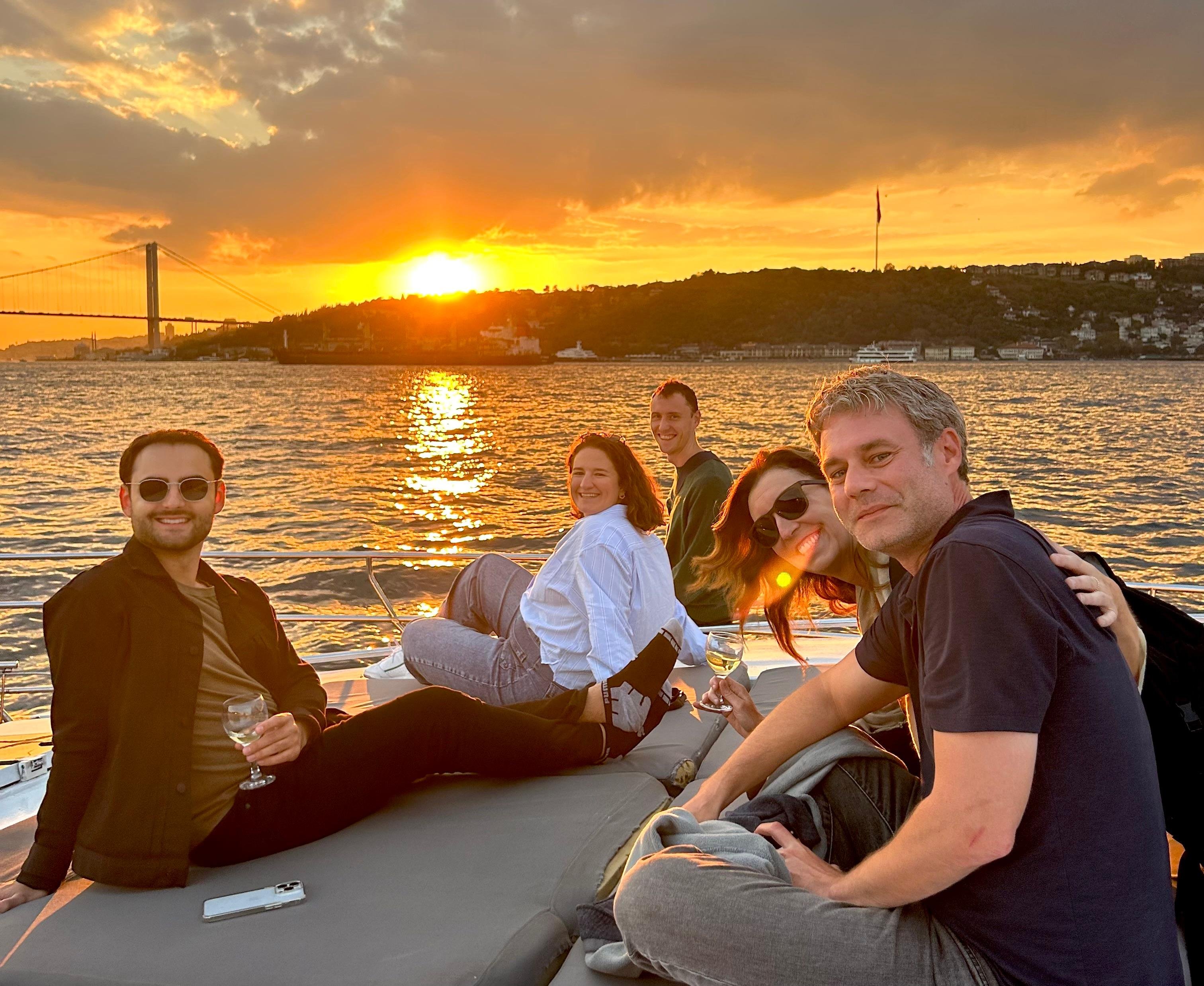 Istanbul Small Group Yacht Tour with Unlimited Wine