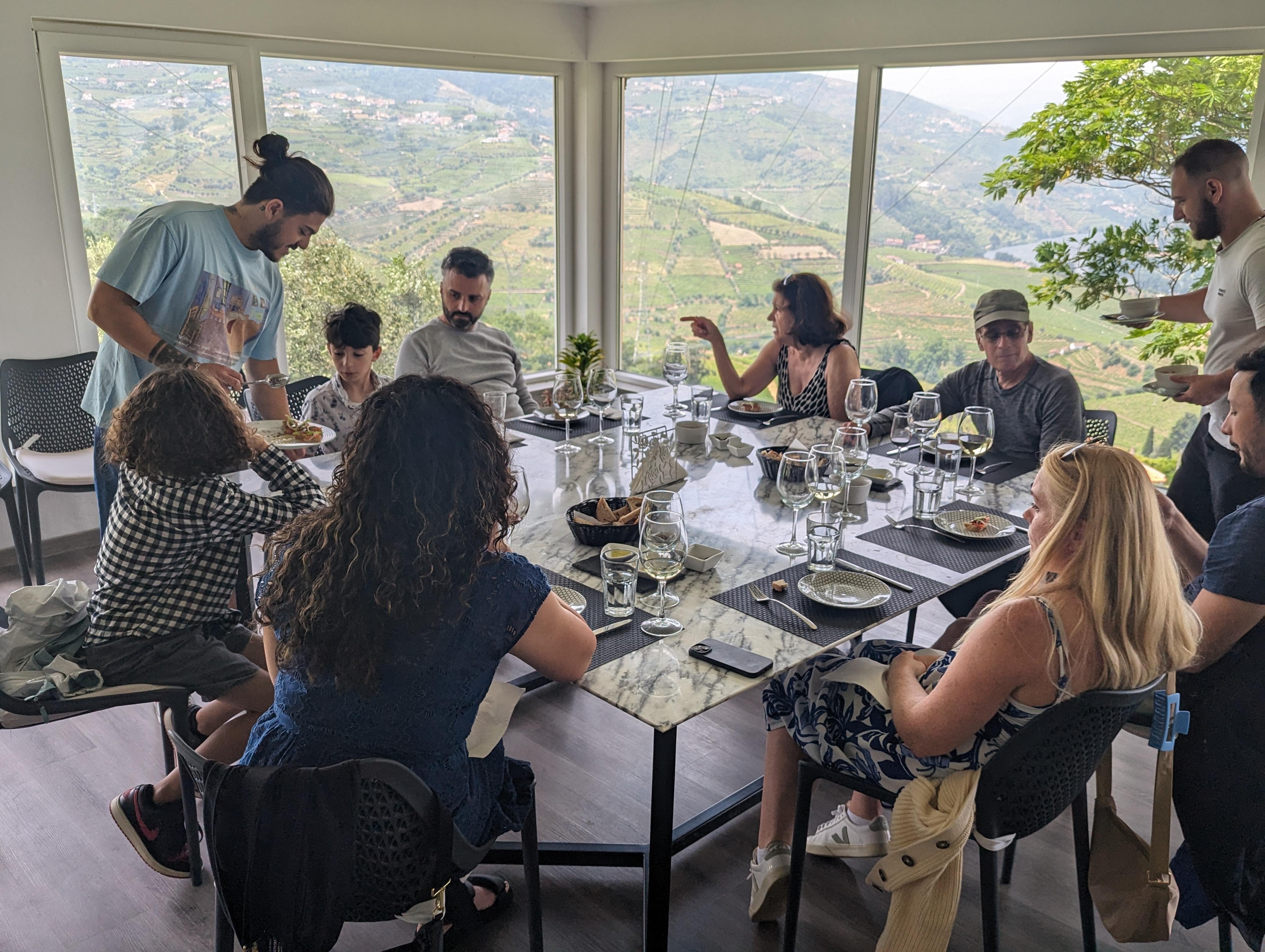 Porto: Douro Valley & Vinho Verde Day Tour with Tastings, Lunch & Boat Cruise