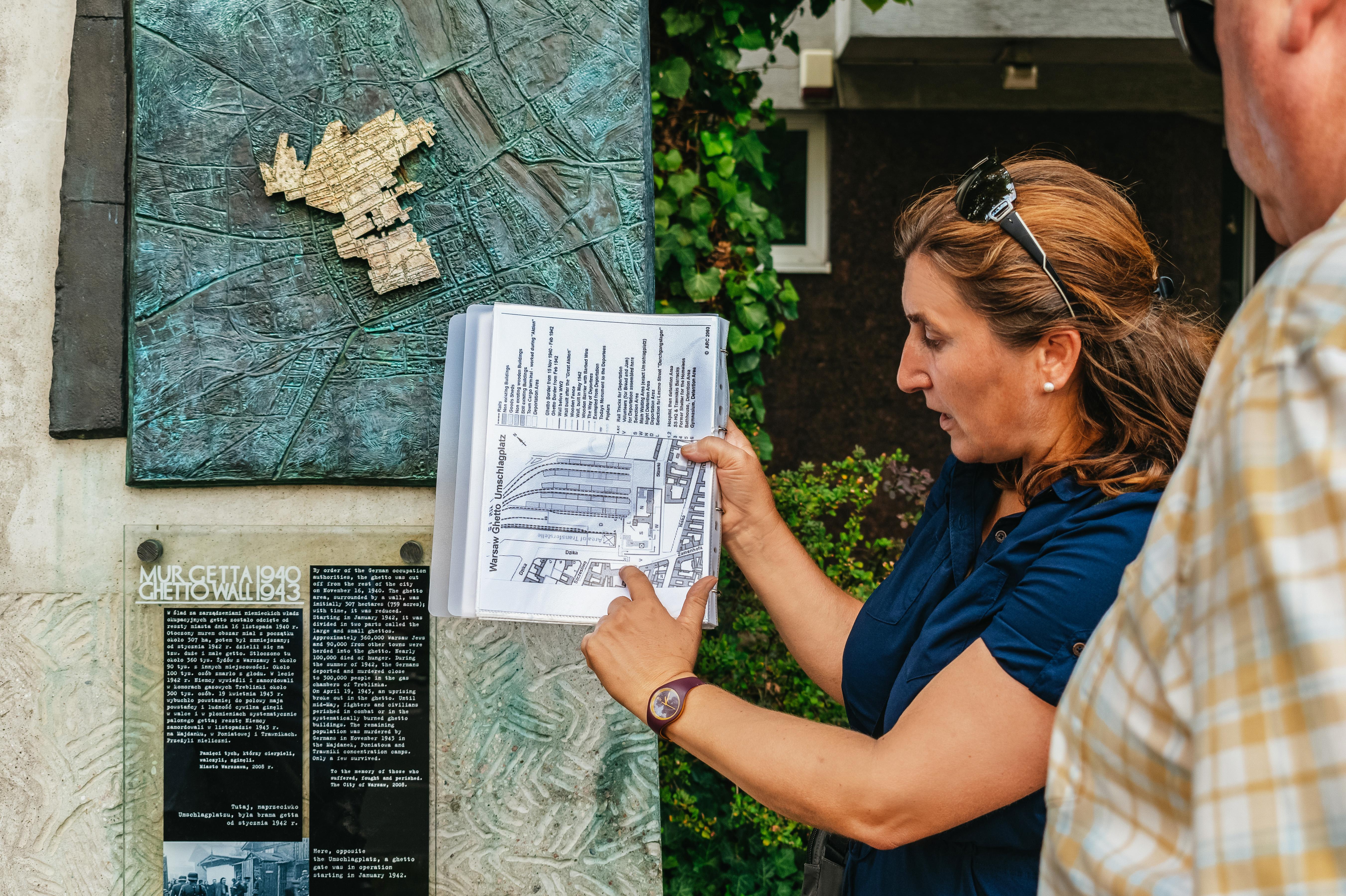 walking tour in Warsaw — photo 15