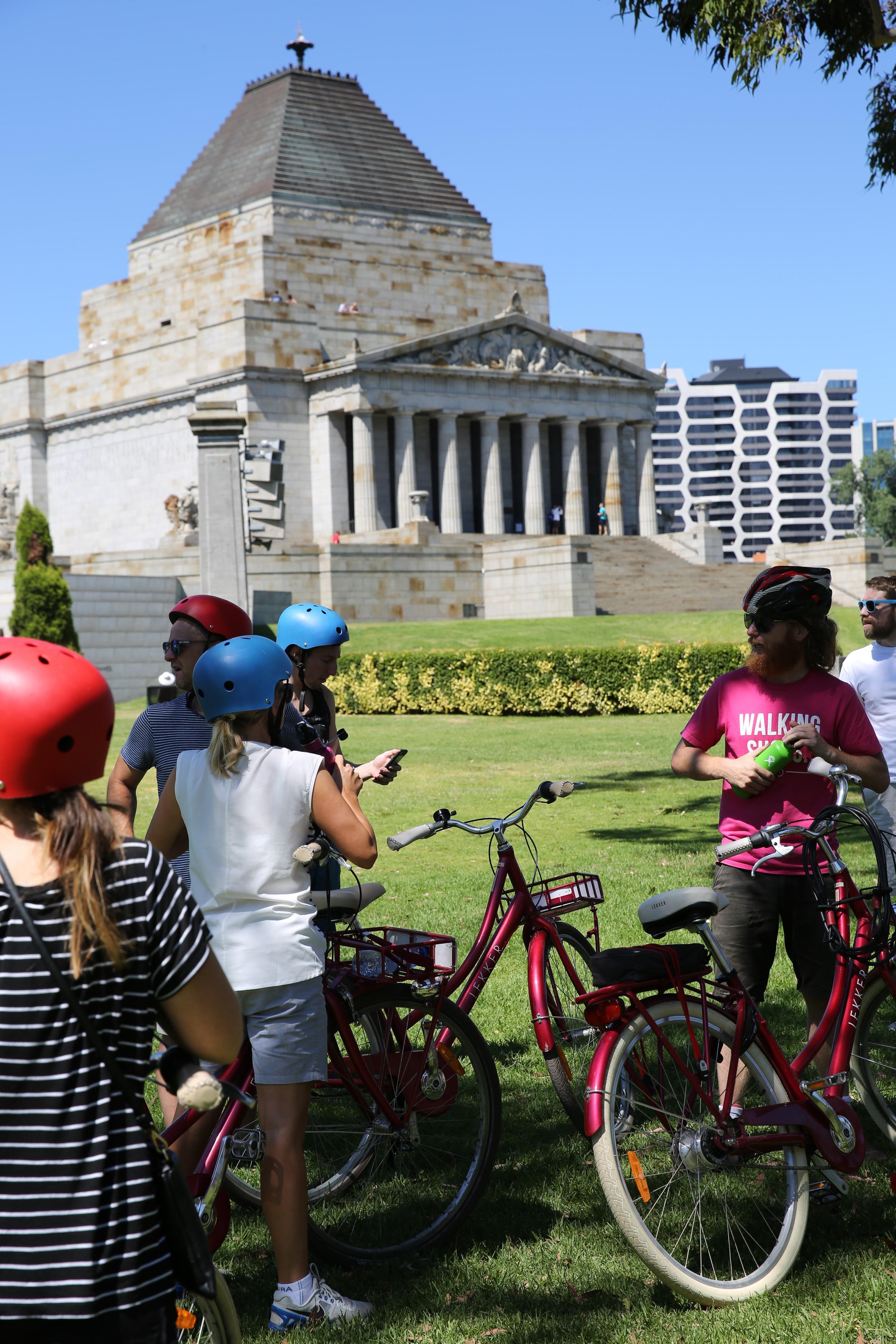 Private Melbourne E-Bike Tour with Local Guide