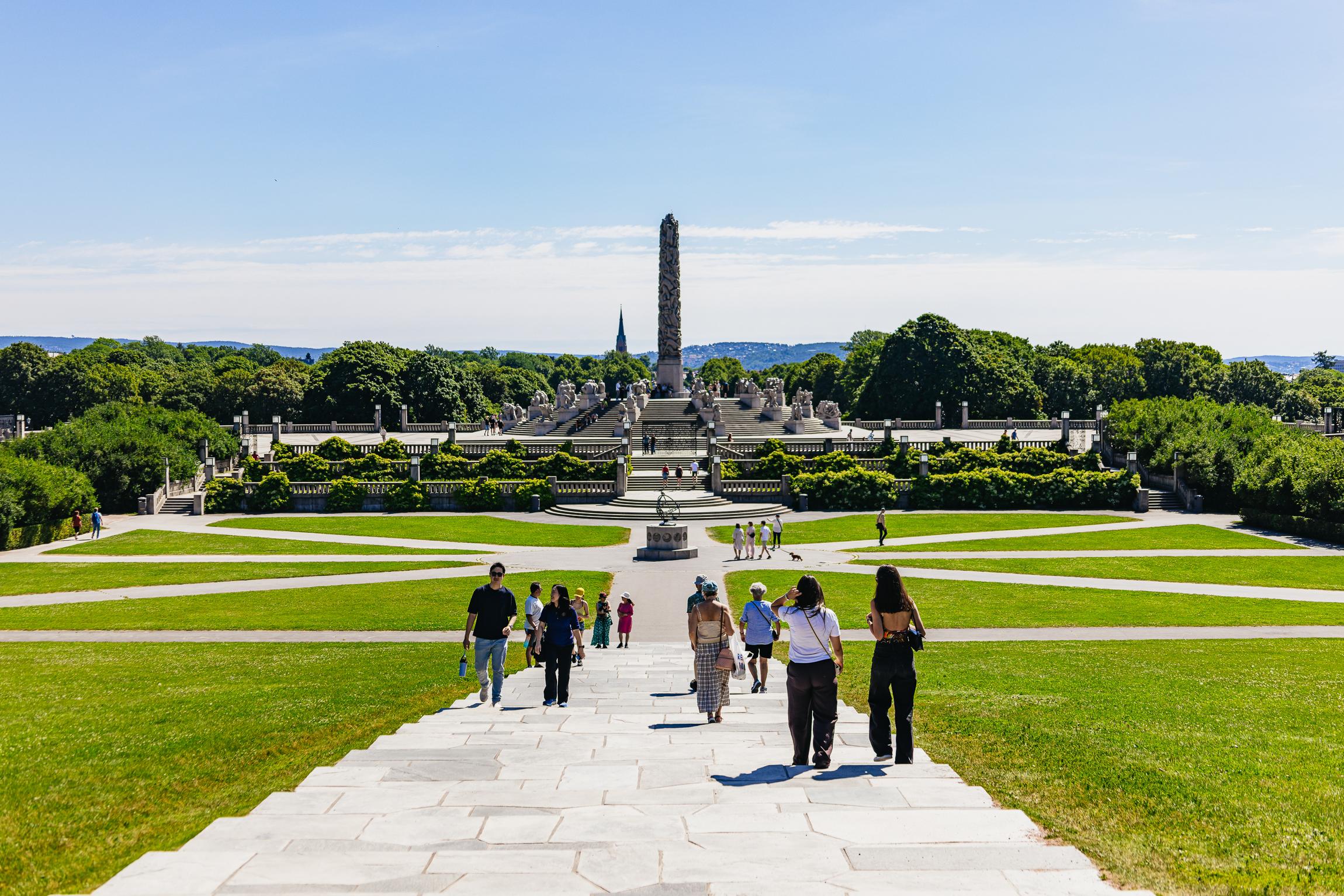 Oslo Grand City Tour: Coach Sightseeing, Museums & Oslofjord Cruise