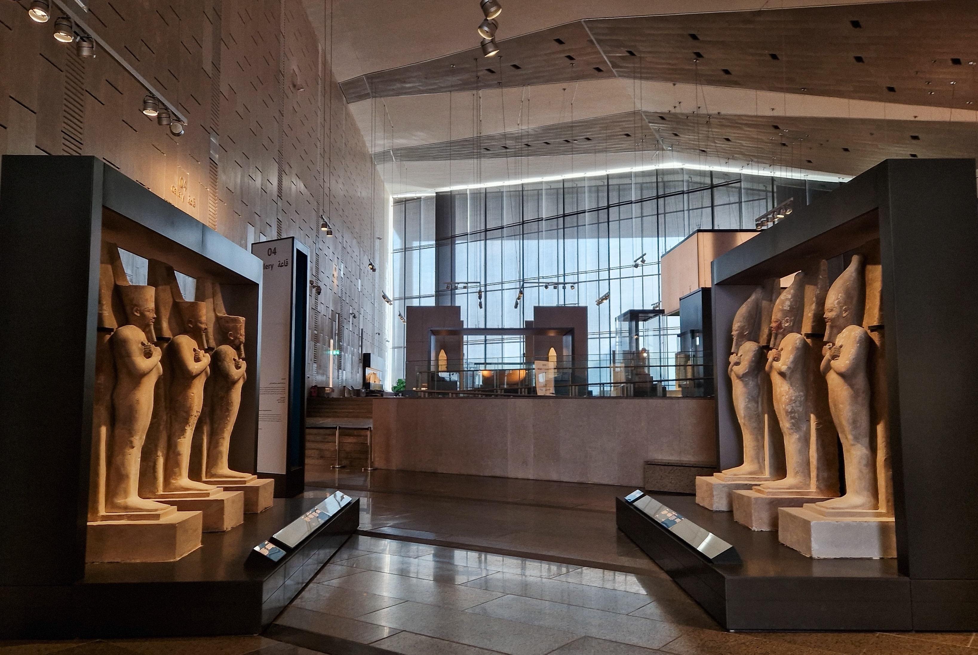 Cairo: Pyramids, Sphinx & Grand Egyptian Museum Tour