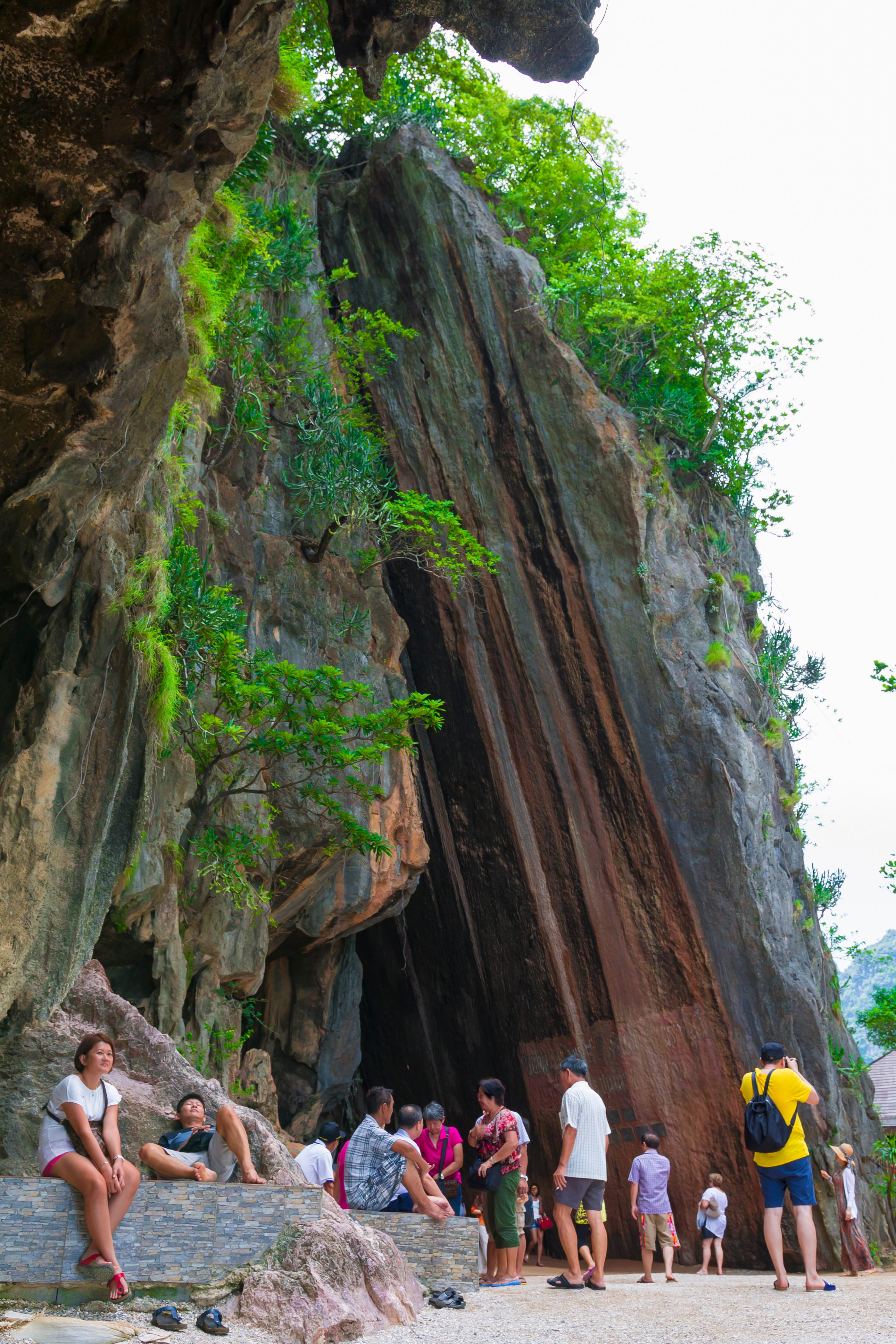 James Bond Island Big Boat & Canoe Day Trip from Phuket