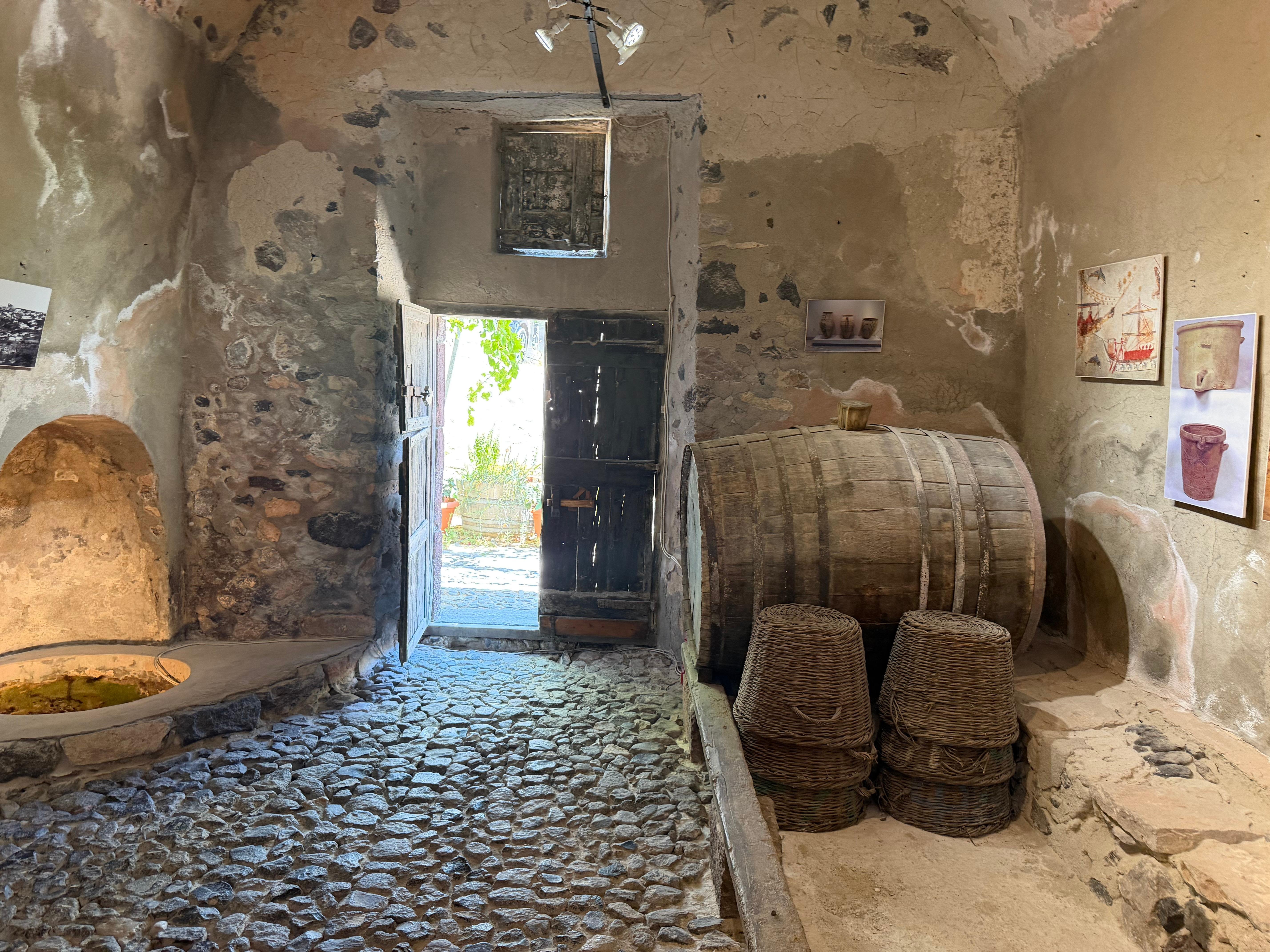 Santorini Wine Tour: Three Wineries with Tastings