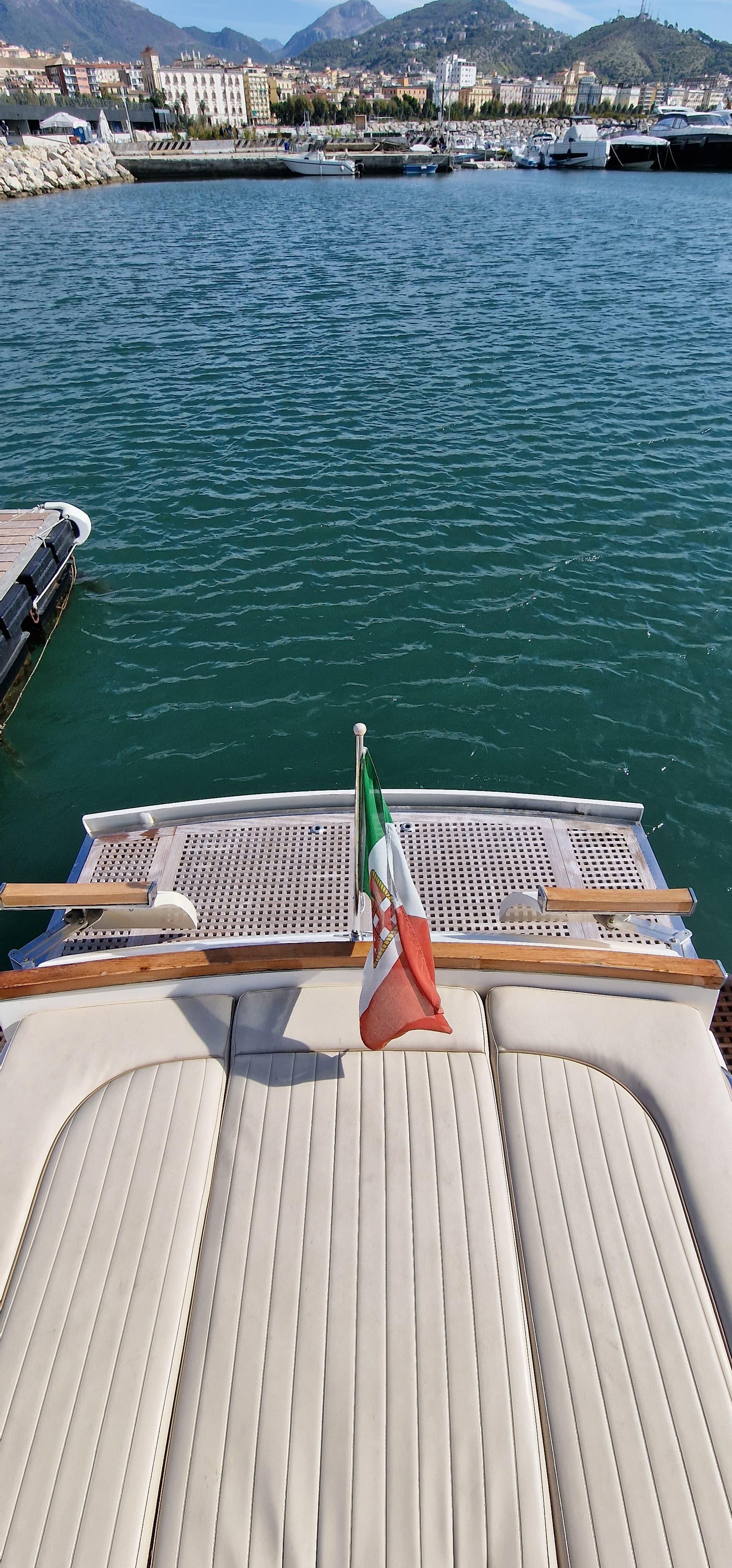 Private Amalfi Coast Gozzo Boat Tour with Lunch & Aperitif