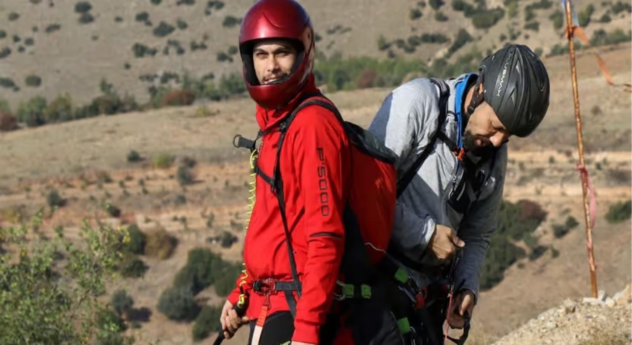 Pamukkale Tandem Paragliding Over Ancient Hierapolis