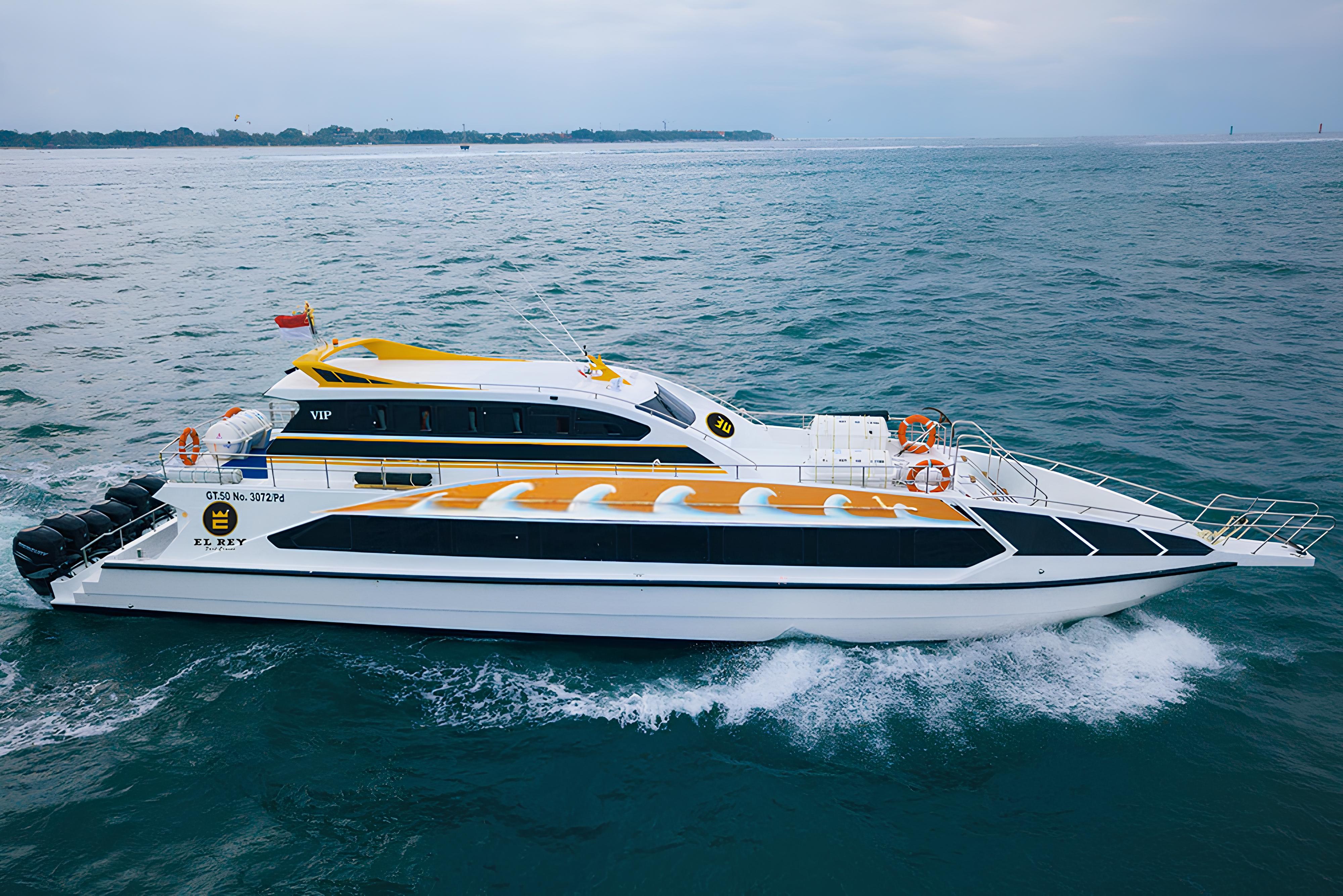 Fast Boat Transfer: Sanur to Nusa Penida
