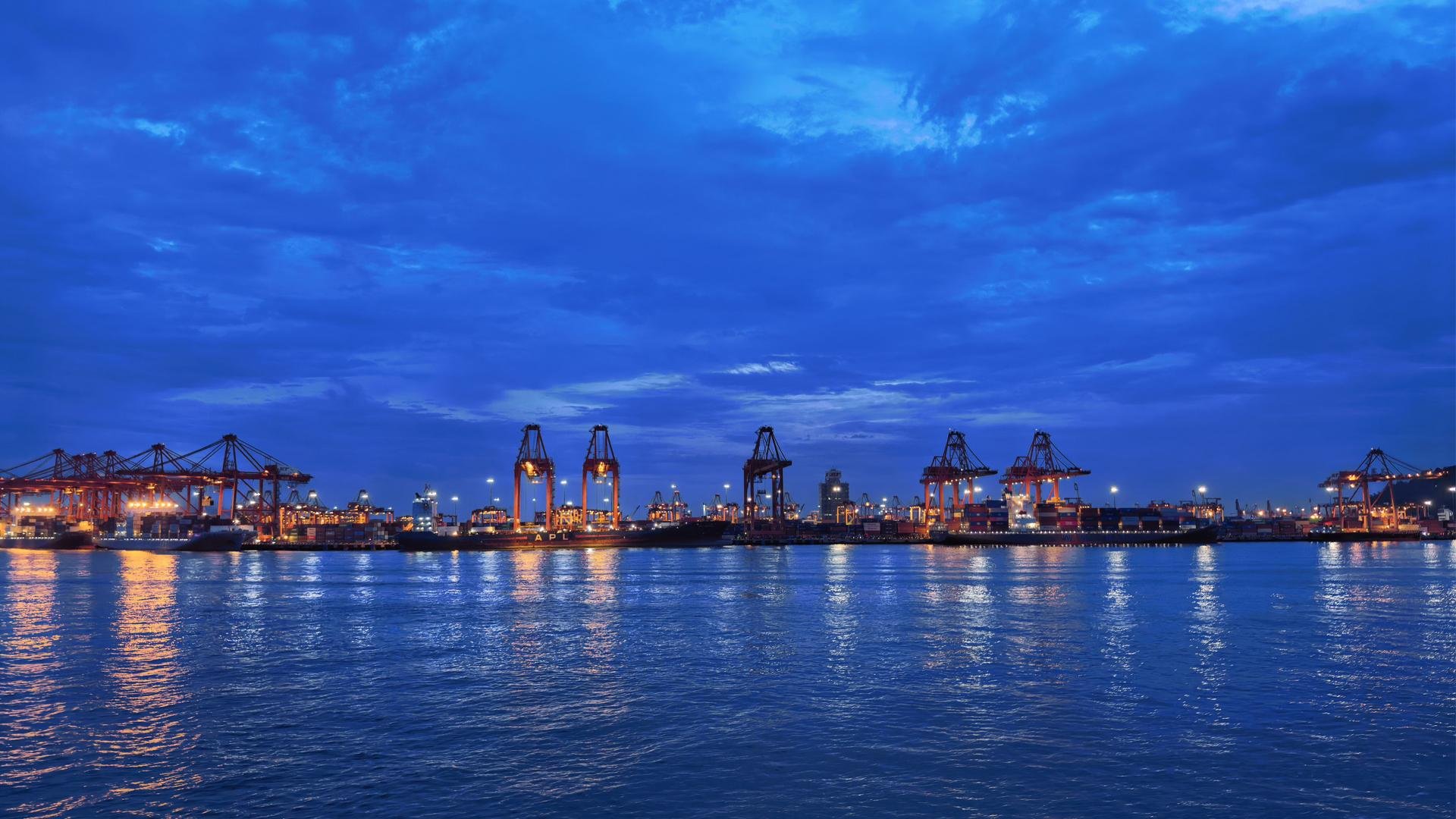 Shenzhen Heritage & Bay Cruise: Ancient Roots to Modern Skyline