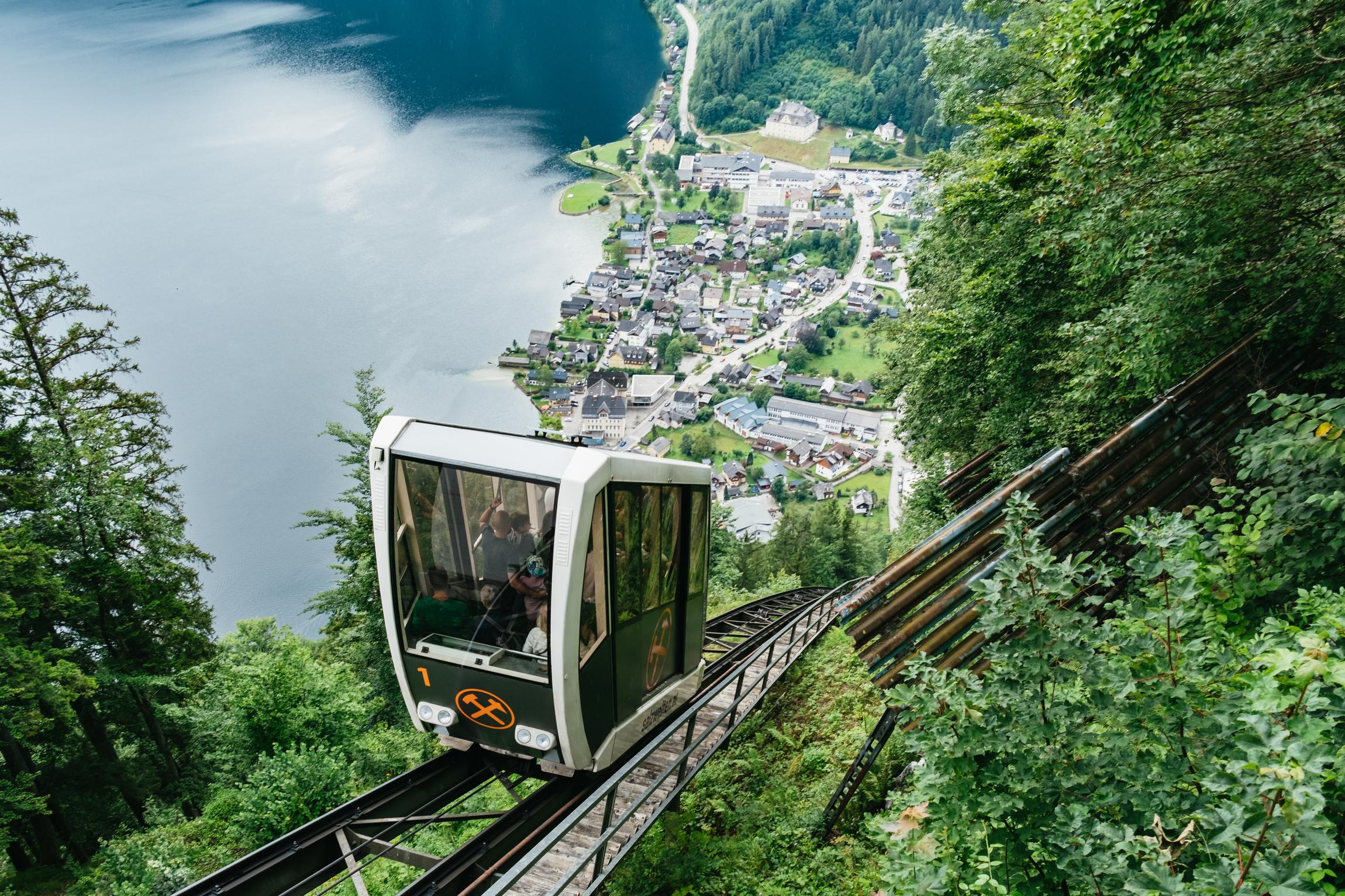 Vienna to Hallstatt Day Trip with Optional Alpine Lake Cruise