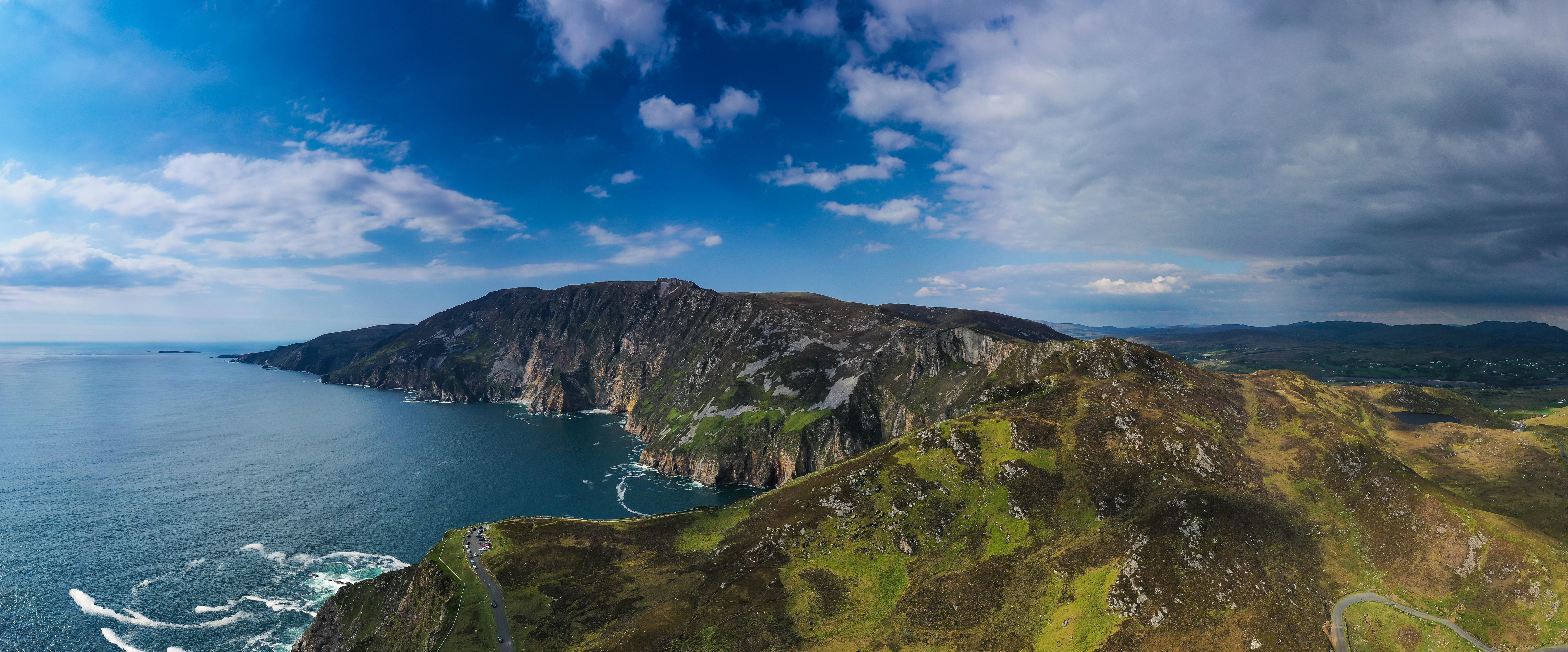 Sliabh Liag Cliffs Shuttle Bus Experience