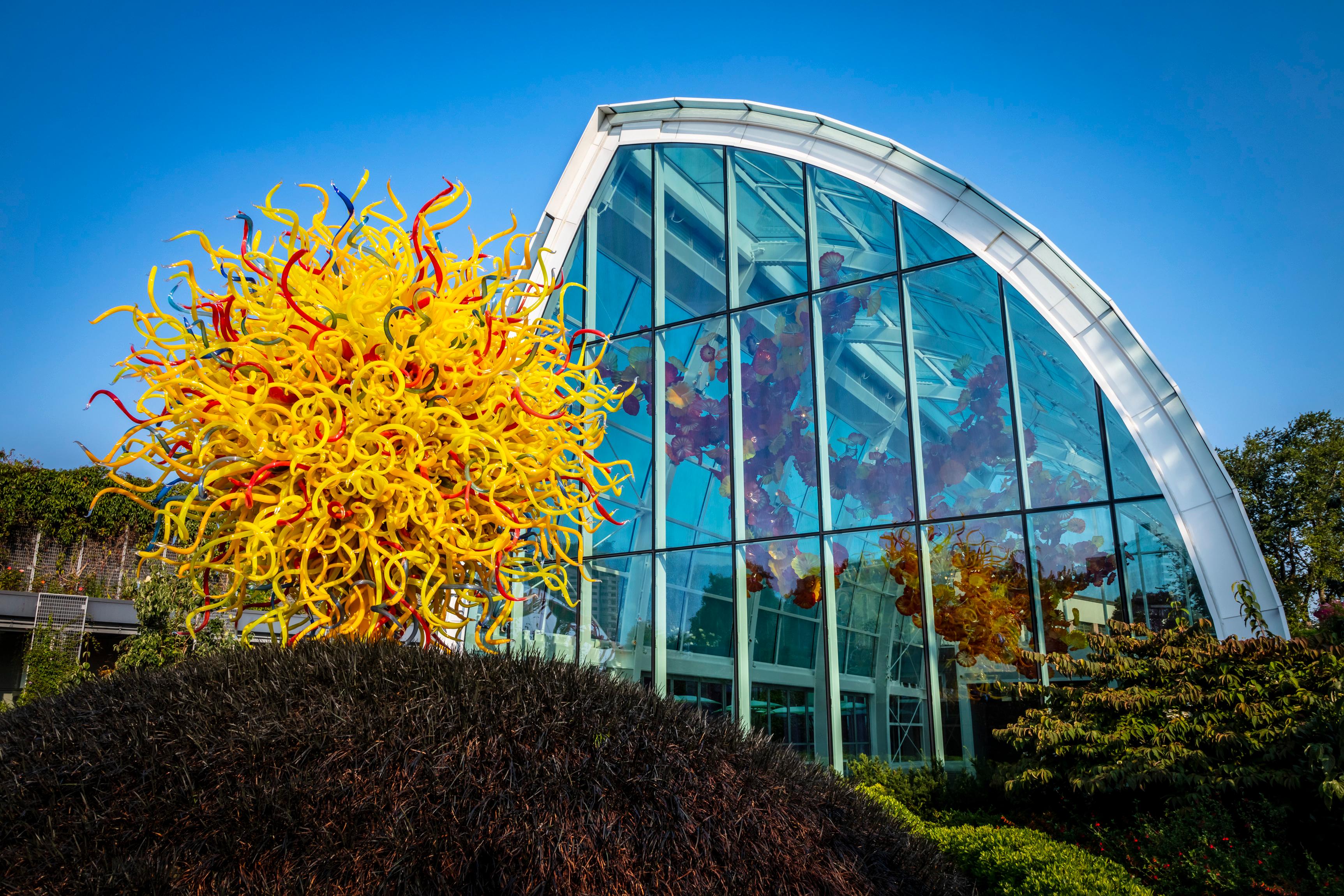 Space Needle Seattle — observation deck, glass floor, and Chihuly Garden and Glass — image 41