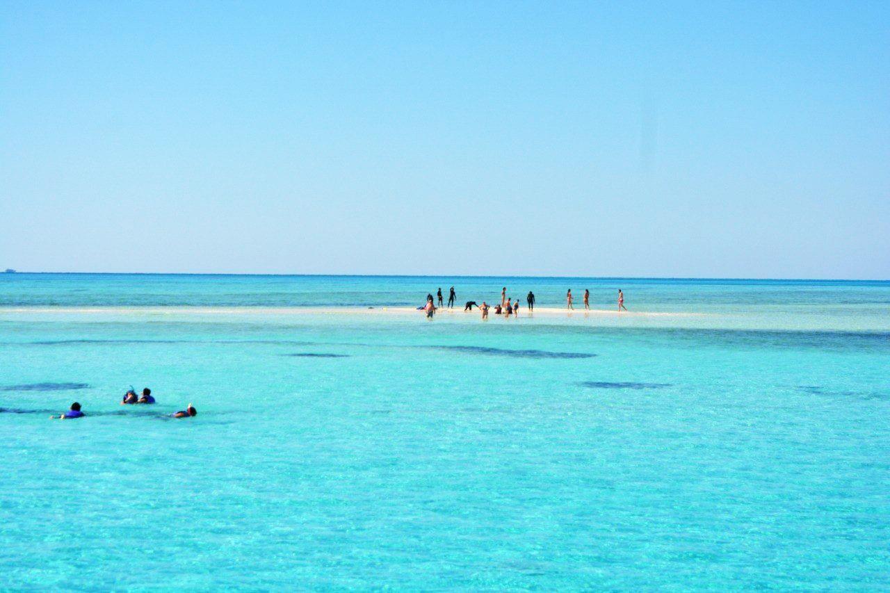 Ras Mohamed Snorkeling Cruise with Lunch