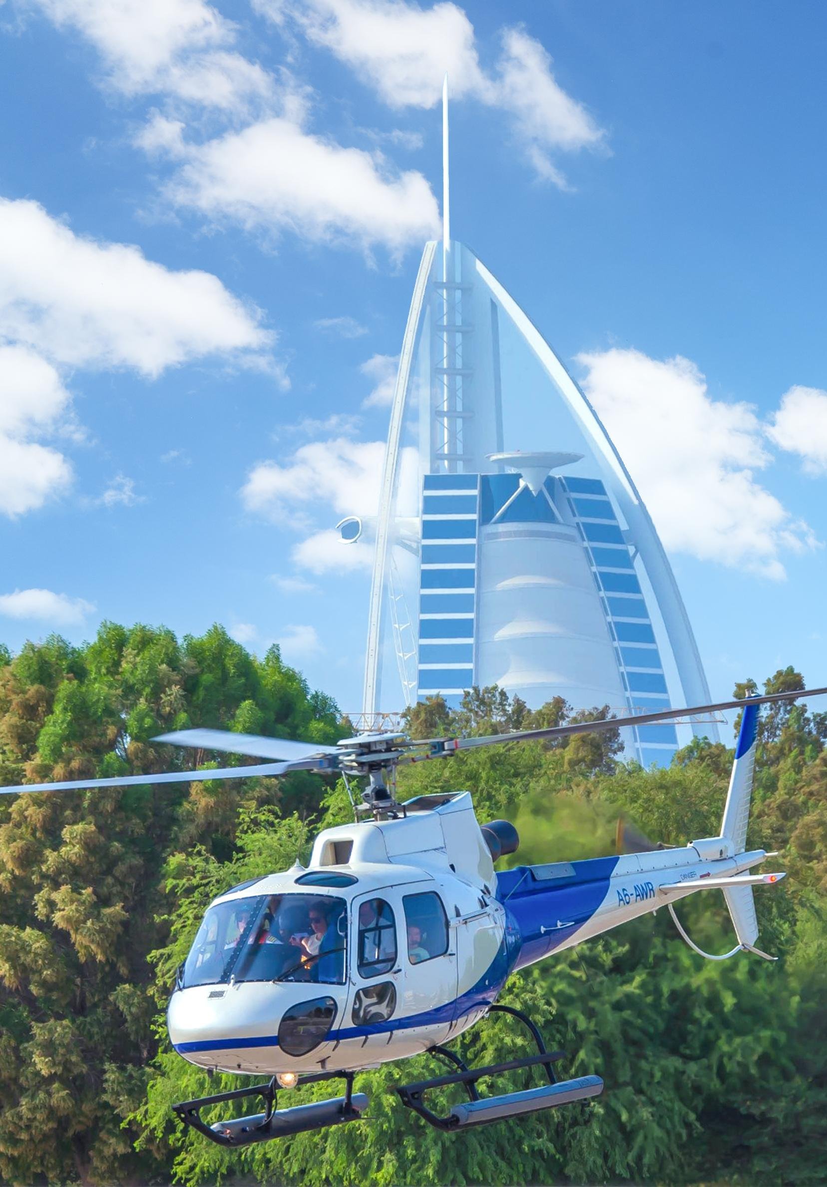 Dubai Skyline Helicopter Flight (22 Minutes)