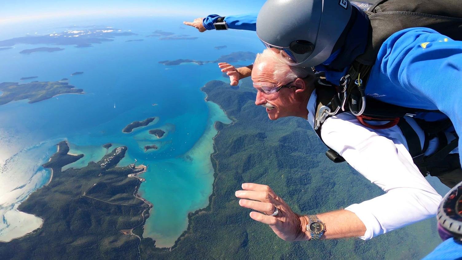 Tandem Skydive over the Whitsundays – Airlie Beach