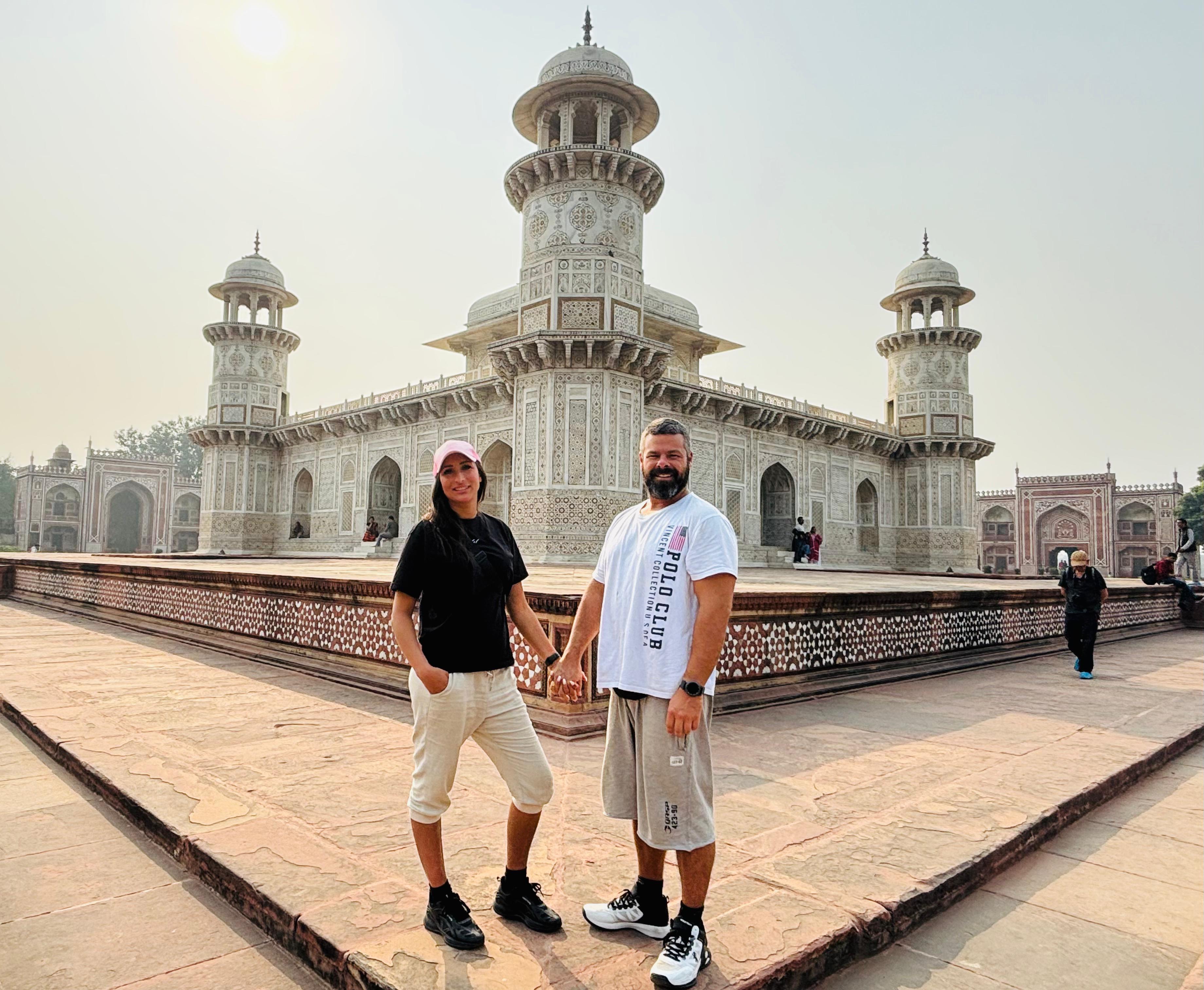 Delhi to Taj Mahal & Agra Day Trip on the Gatimaan Express