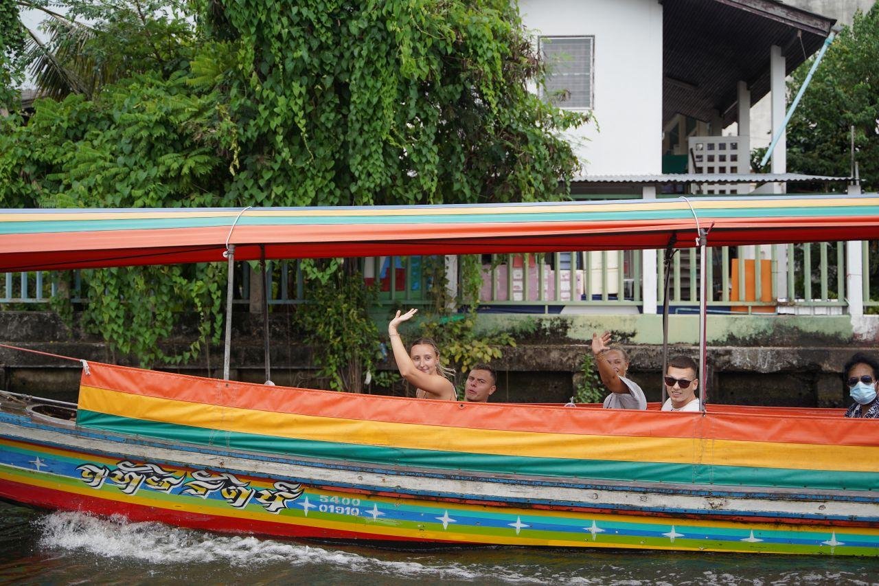 Bangkok 2-Hour Teak Boat Canal Cruise