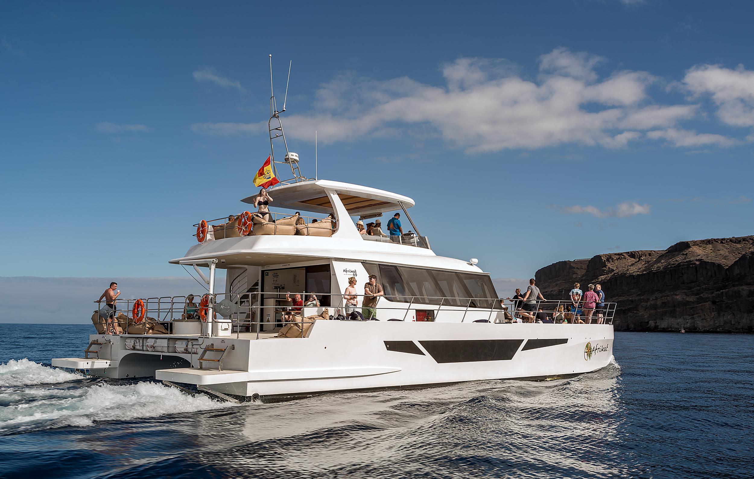 Gran Canaria Sunset Catamaran with Meal & Unlimited Drinks