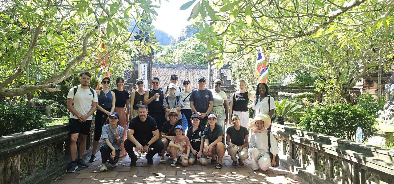 Hanoi to Ninh Binh: Hoa Lu, Trang An & Mua Cave Day Tour