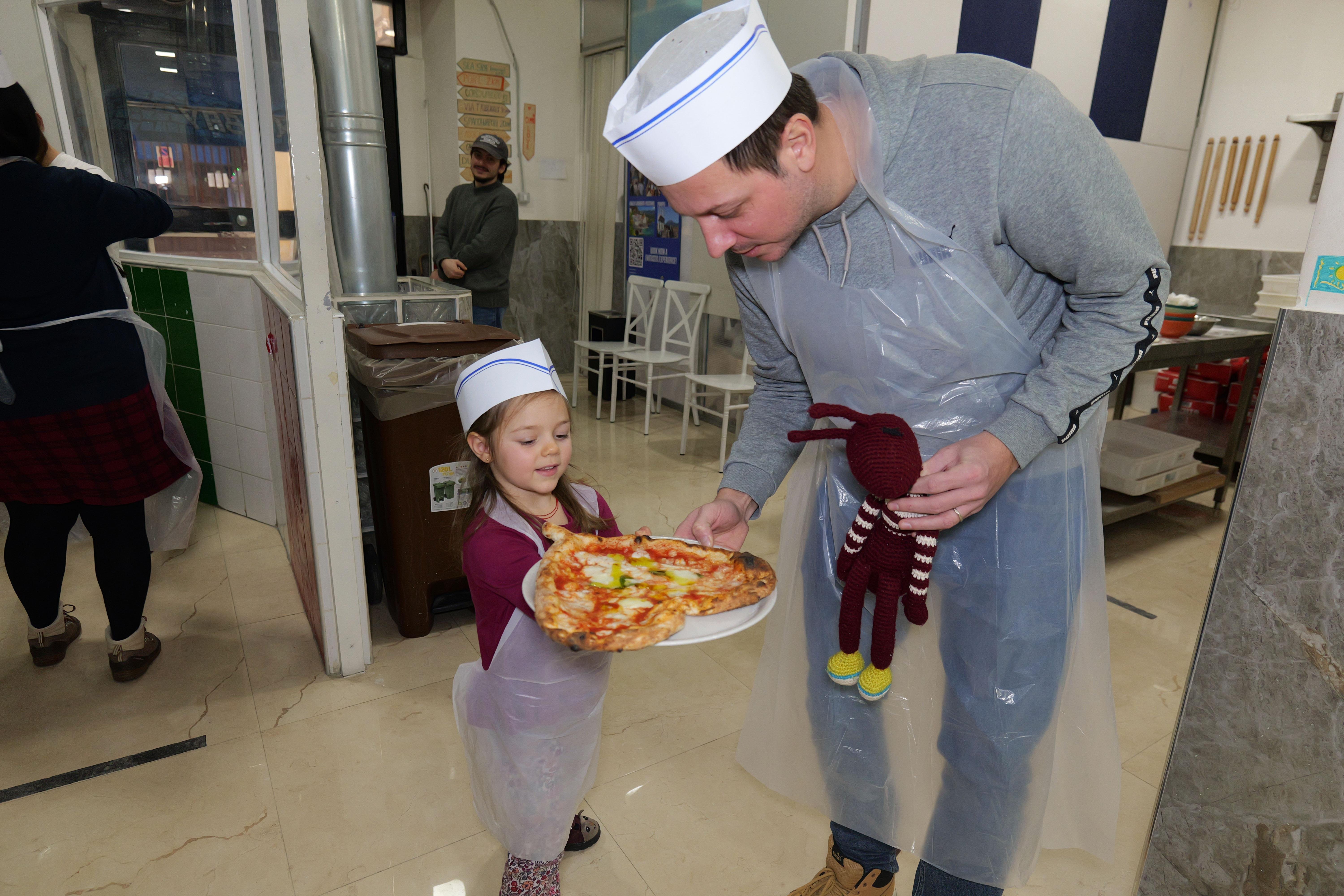 pizza making class in Naples — photo 22