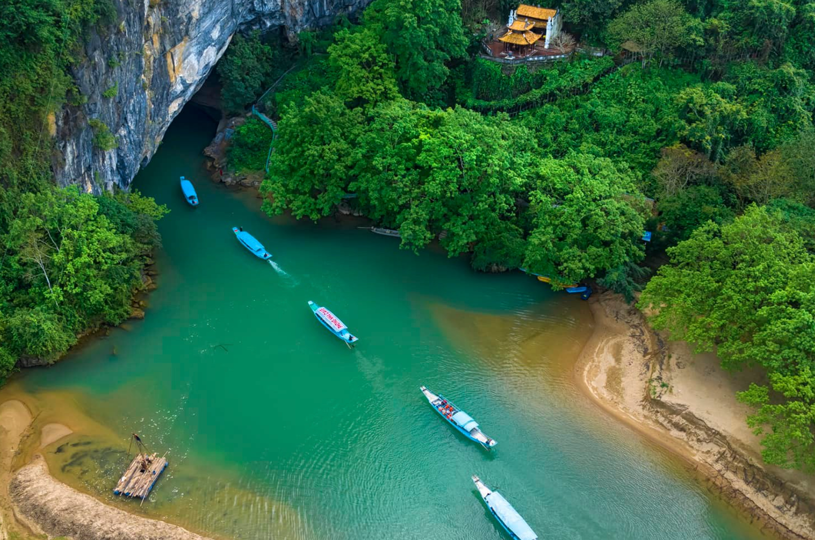 Half-Day Phong Nha Cave Adventure by Dragon Boat