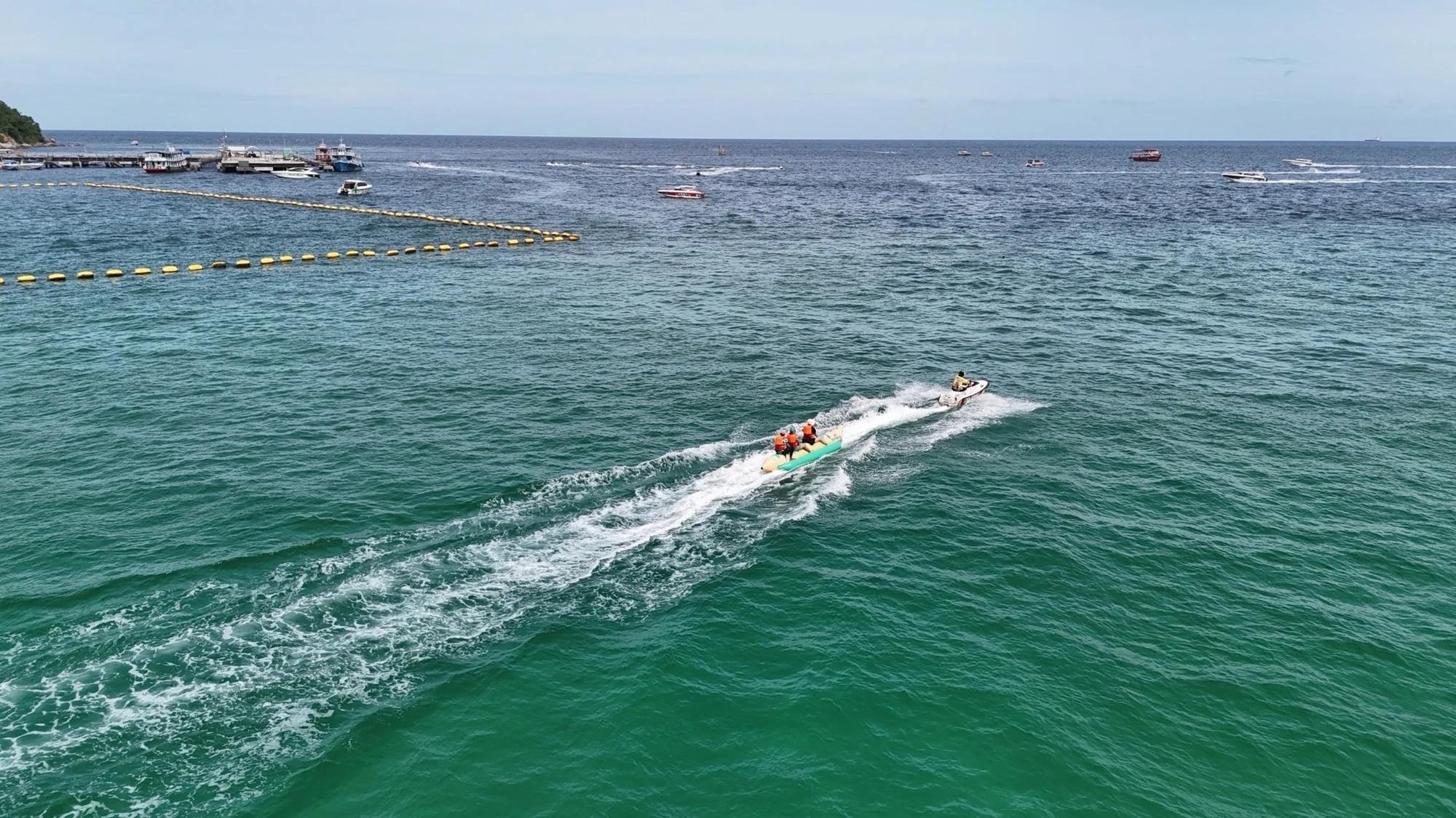 Pattaya: Coral Island Snorkeling and Kayaking Adventure