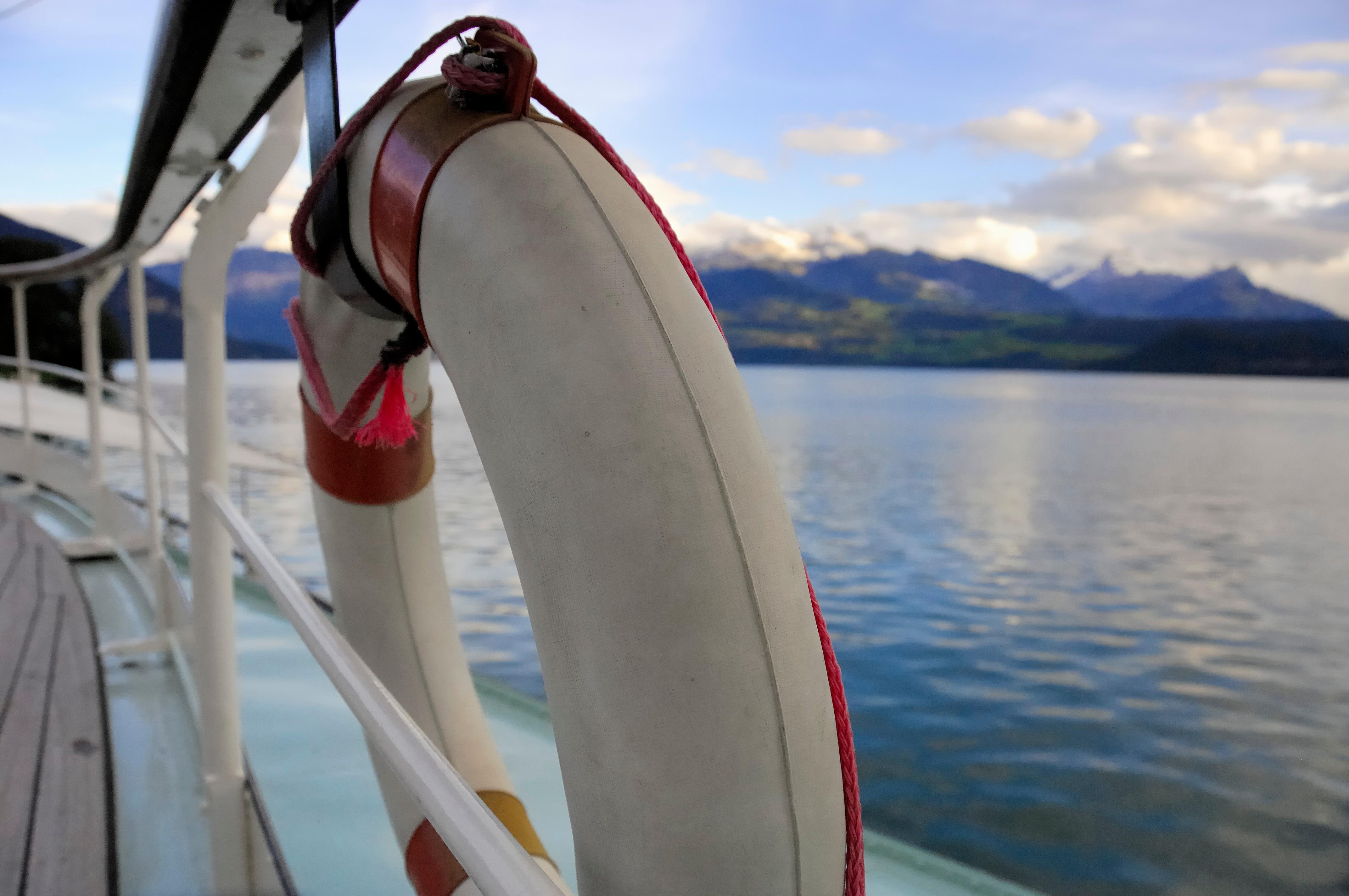 Interlaken: Lake Thun & Brienz Boat Day Pass