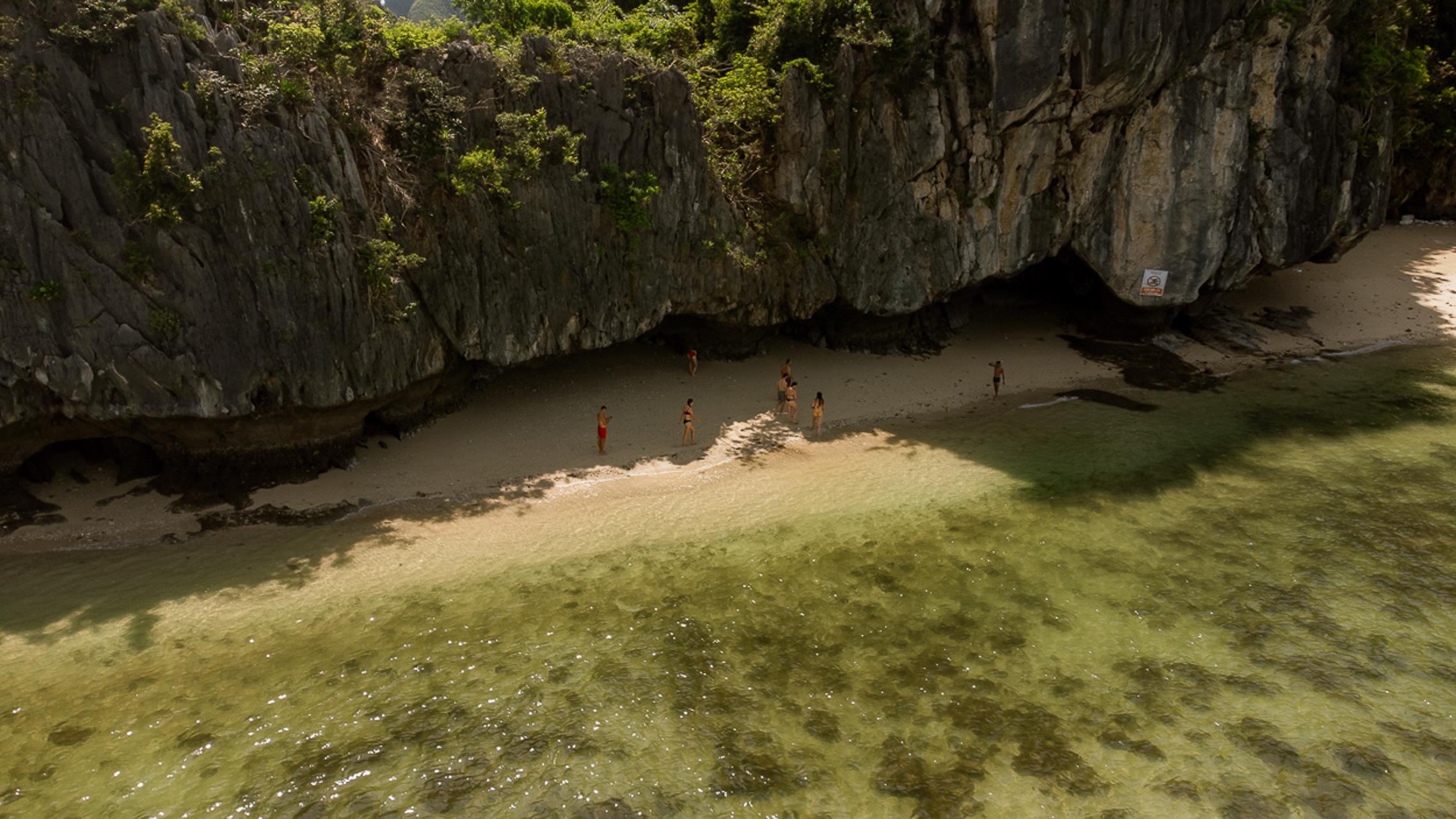 Cat Ba Island: Lan Ha & Ha Long Bay Cruise, Kayak & Snorkel