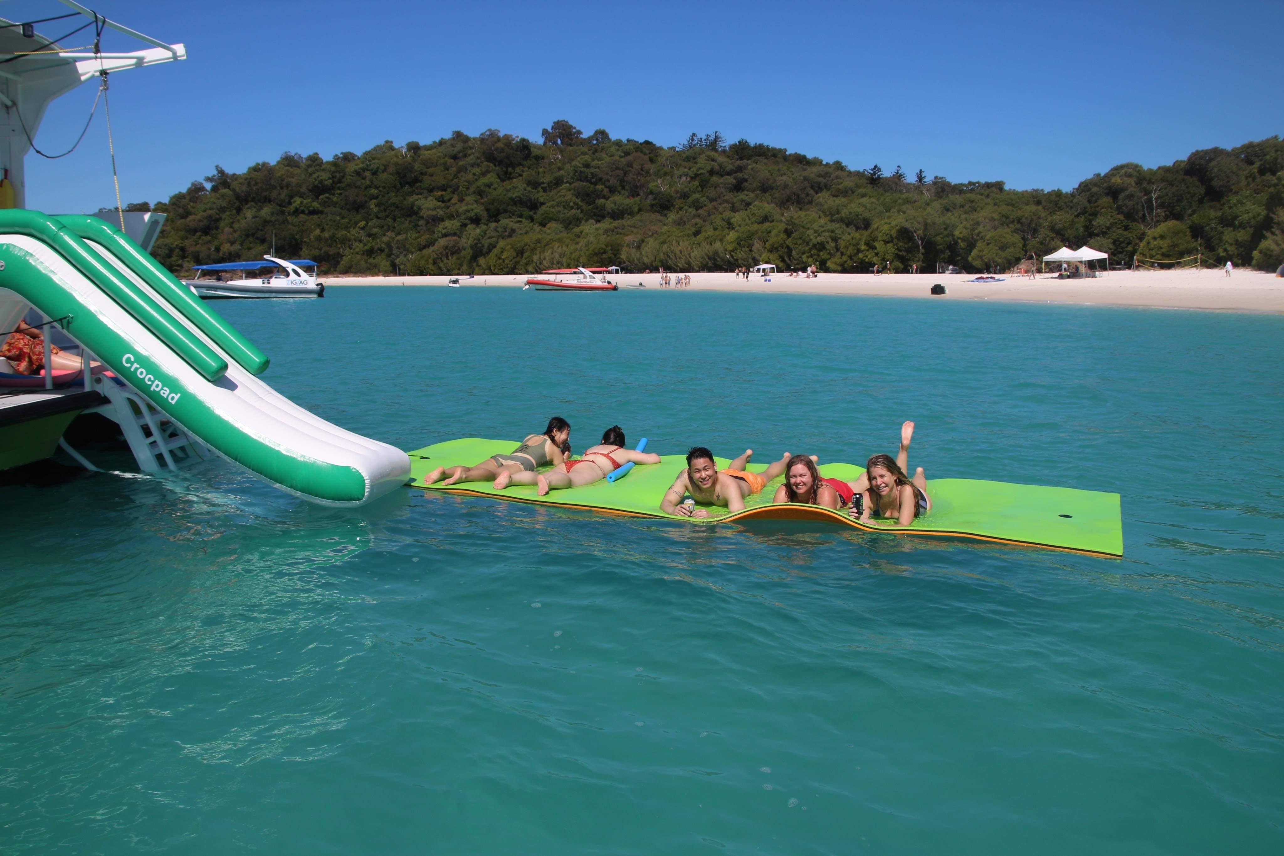 Airlie Beach: Great Barrier Reef & Whitehaven Beach Speedboat Day Tour