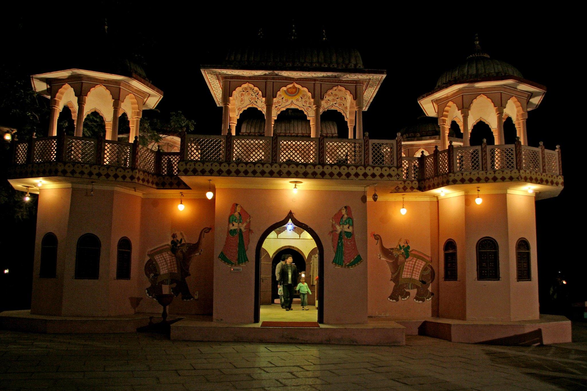 Jaipur Evening: Chokhi Dhani Culture & Rajasthani Dinner