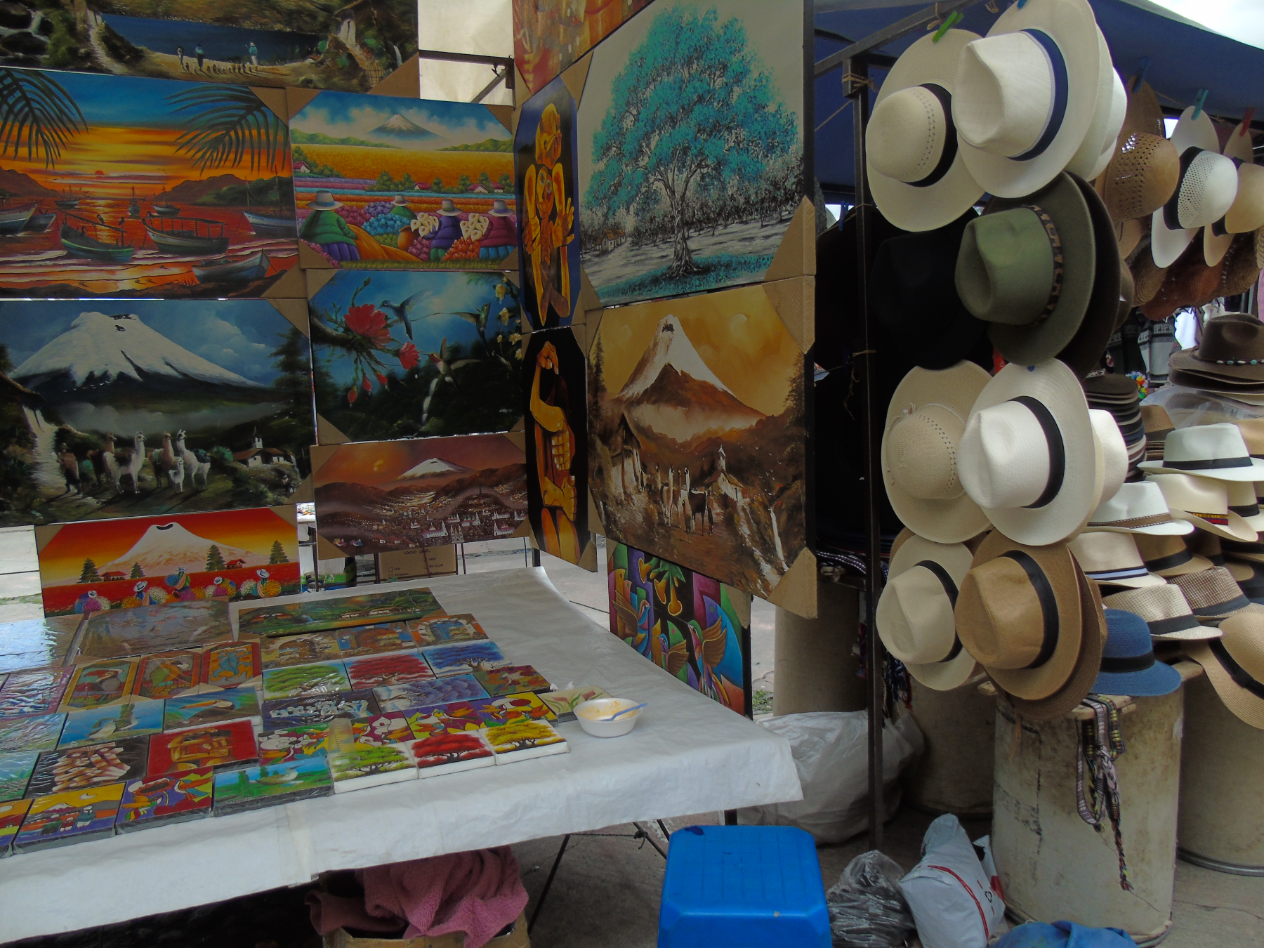 Quito to Otavalo Market & Cuicocha Lagoon Day Tour