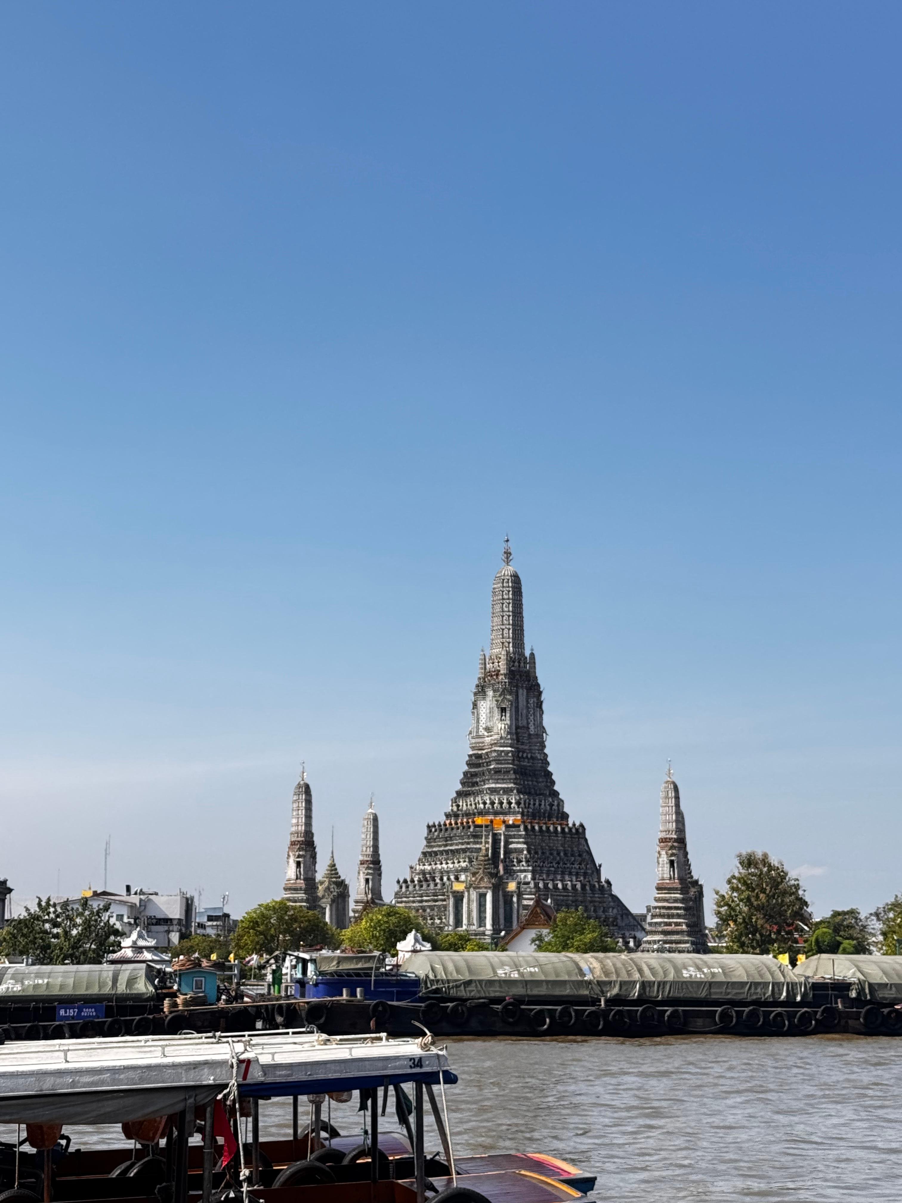 Bangkok Cultural Half-Day: Grand Palace, Wat Pho & Wat Arun