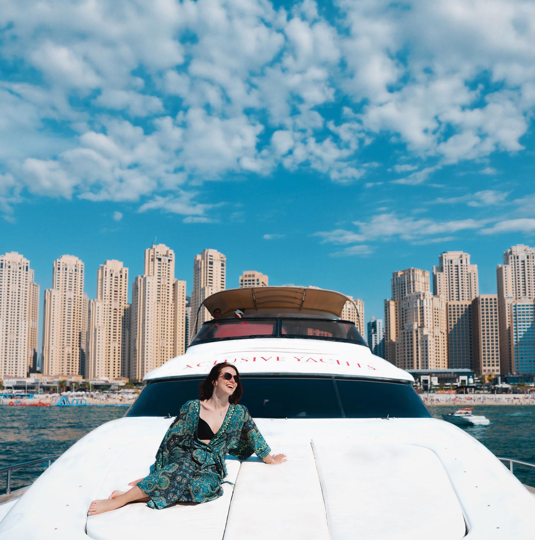 Dubai Marina Yacht Cruise with Drinks & Skyline Views